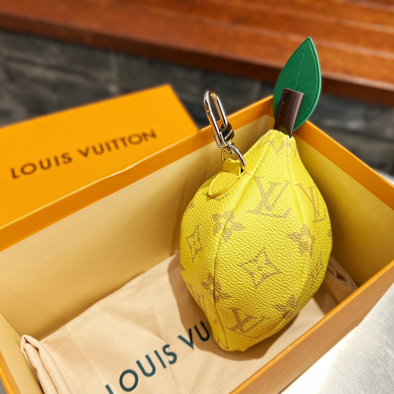 Louis Vuitton Lemon Pouch    M81197 - DesignerGu