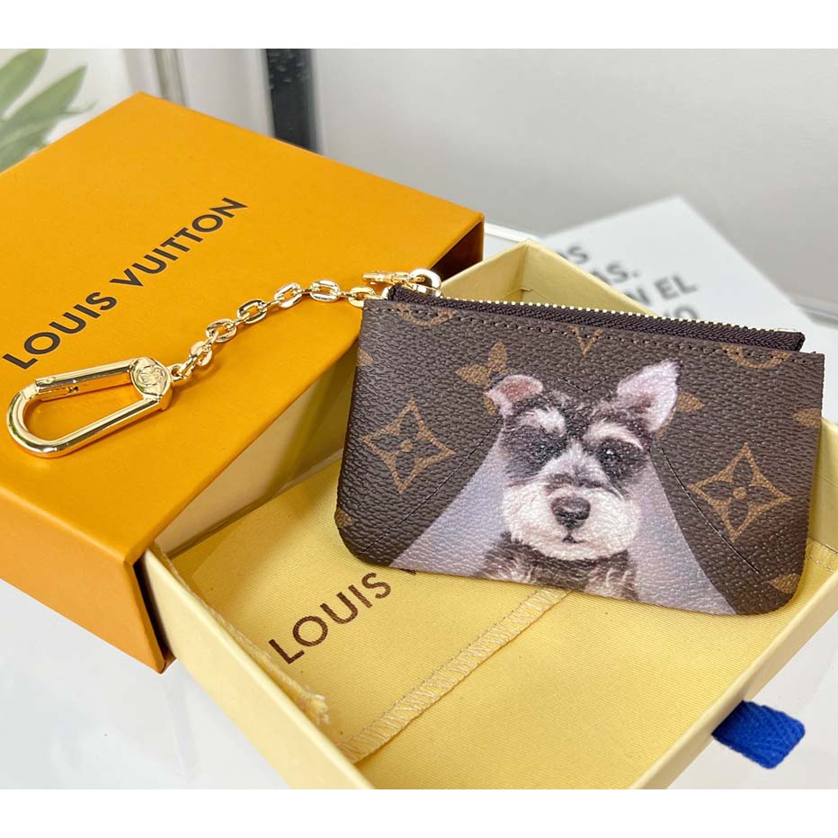 Louis Vuitton Key Pouch     M62650 - DesignerGu