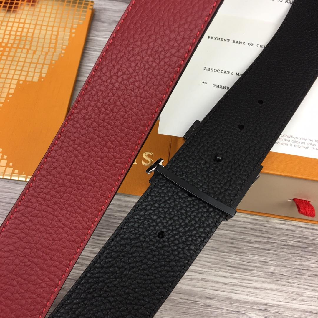 Louis Vuitton  LV Shake 40MM Reversible Belt - DesignerGu