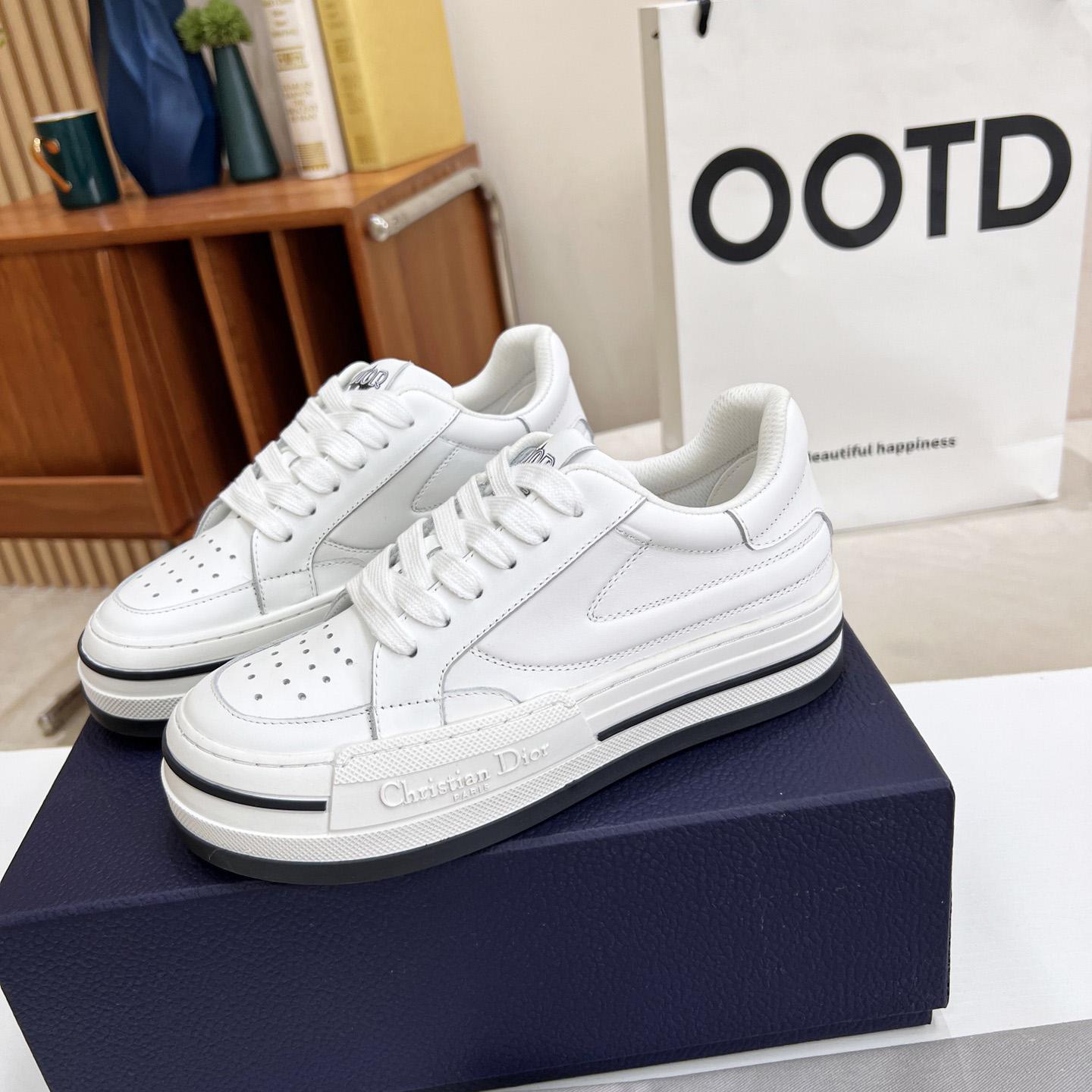 Dior D-Freeway Sneaker  - DesignerGu