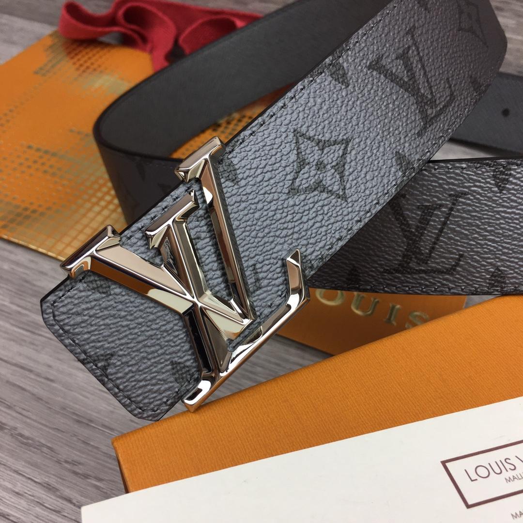 Louis Vuitton LV Pyramide 40mm Reversible - DesignerGu