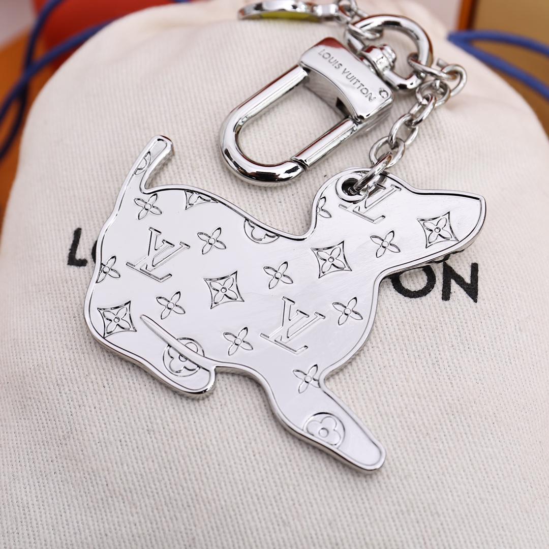 Louis Vuitton LV Dog Key Holder & Bag Charm     M00747 - DesignerGu