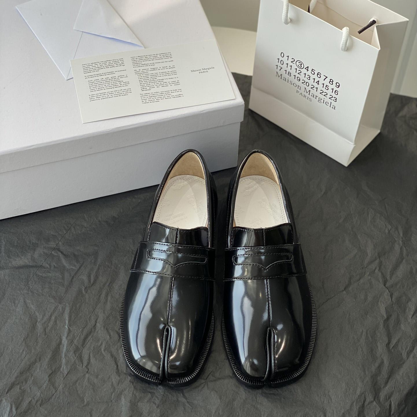 Maison Margiela Tabi Leather Loafers - DesignerGu