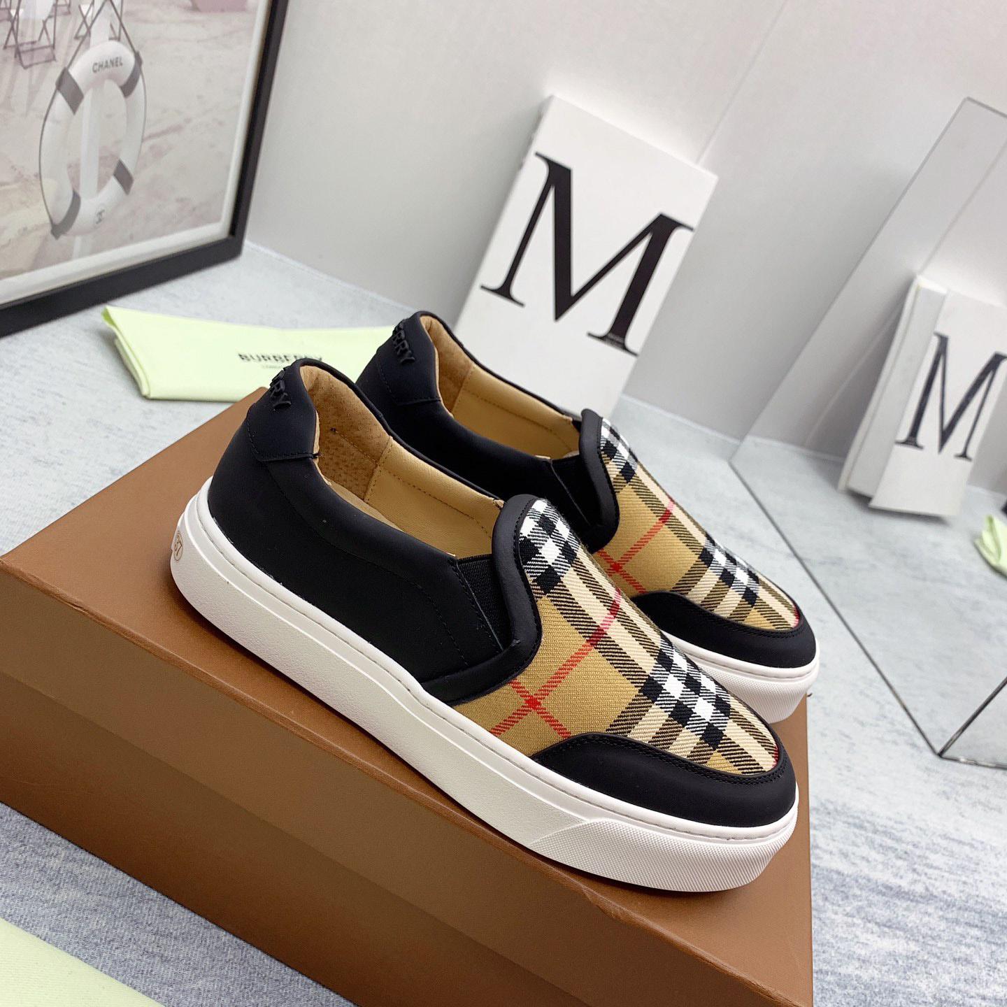 Burberry Leather And Vintage Check Slip-On Sneakers - DesignerGu