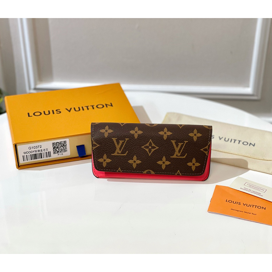 Louis Vuitton Woody Glasses Case   GI0372 - DesignerGu