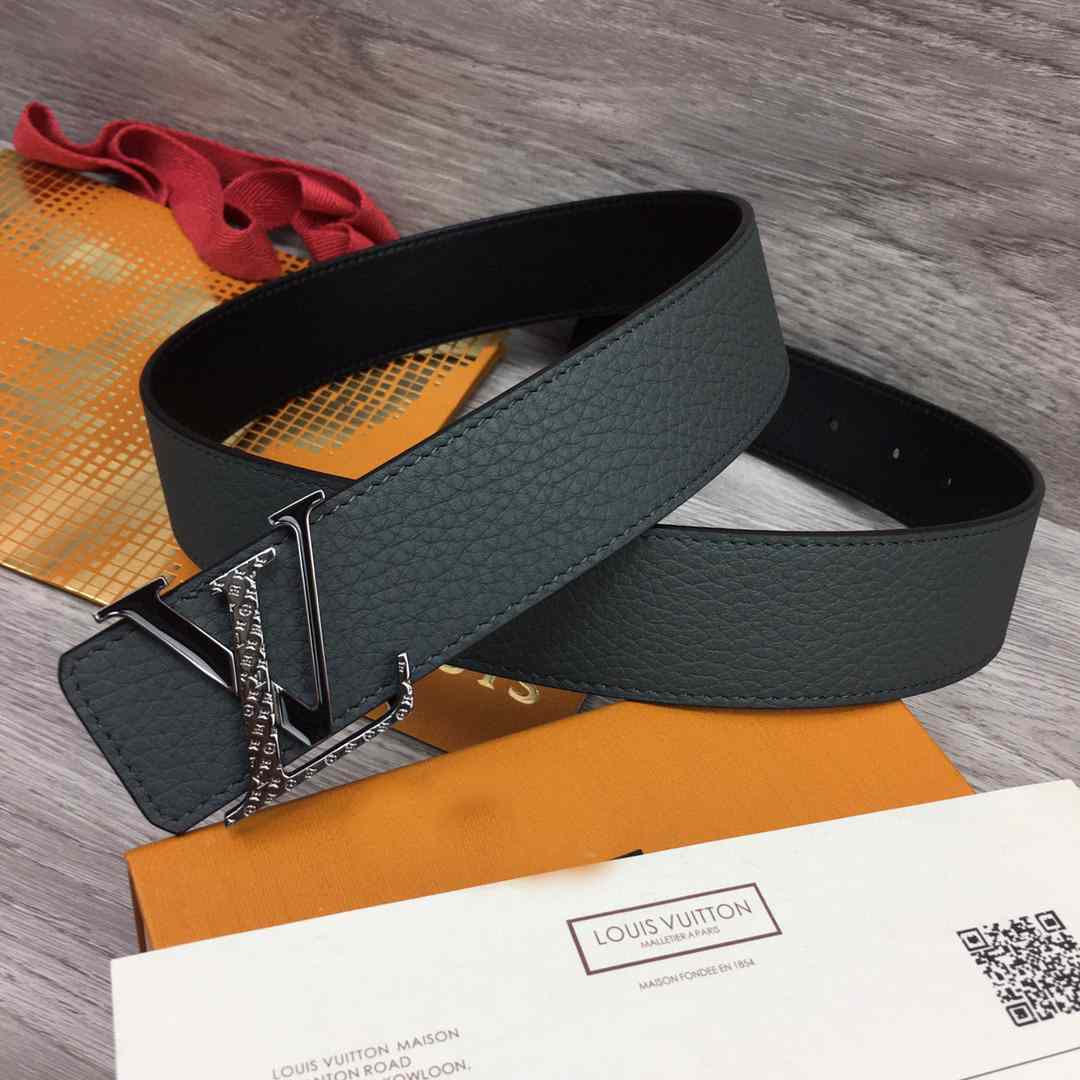 Louis Vuitton 40MM Reversible Belt - DesignerGu