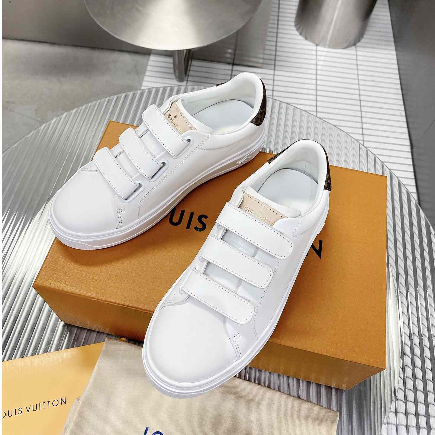 Louis Vuitton Time Out Sneaker    1AAF7C - DesignerGu