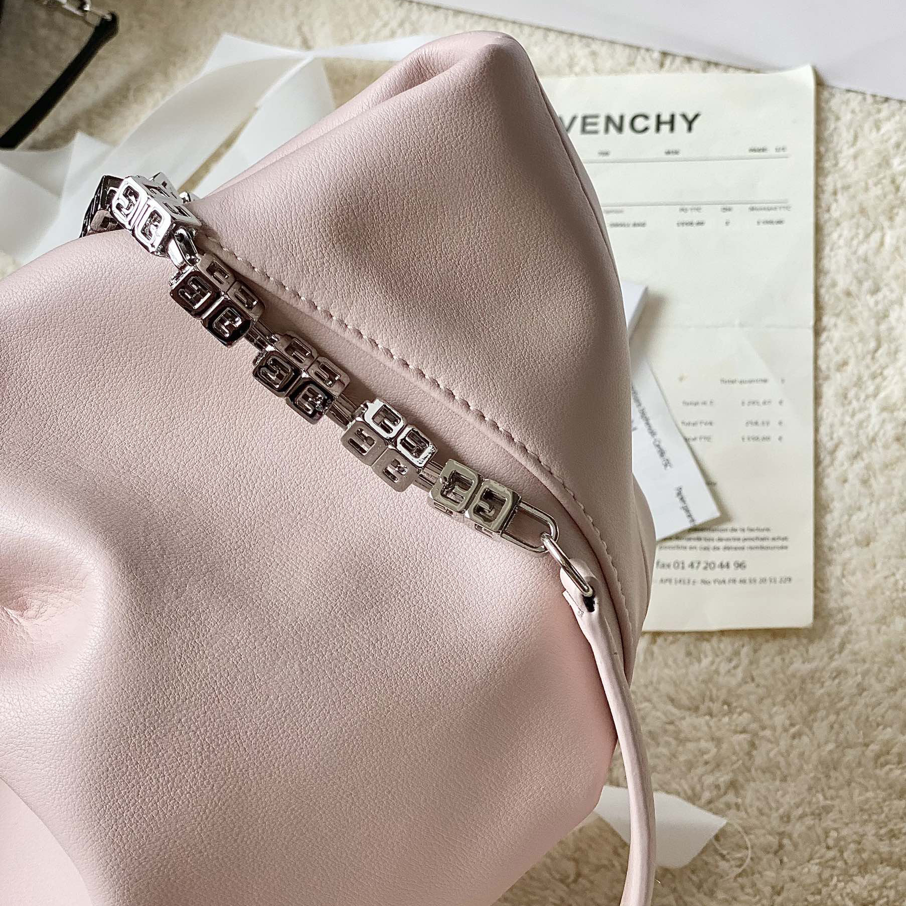 Givenchy Small Kenny Bag In Smooth Leather - Blossom Pink(32-22-17cm) - DesignerGu