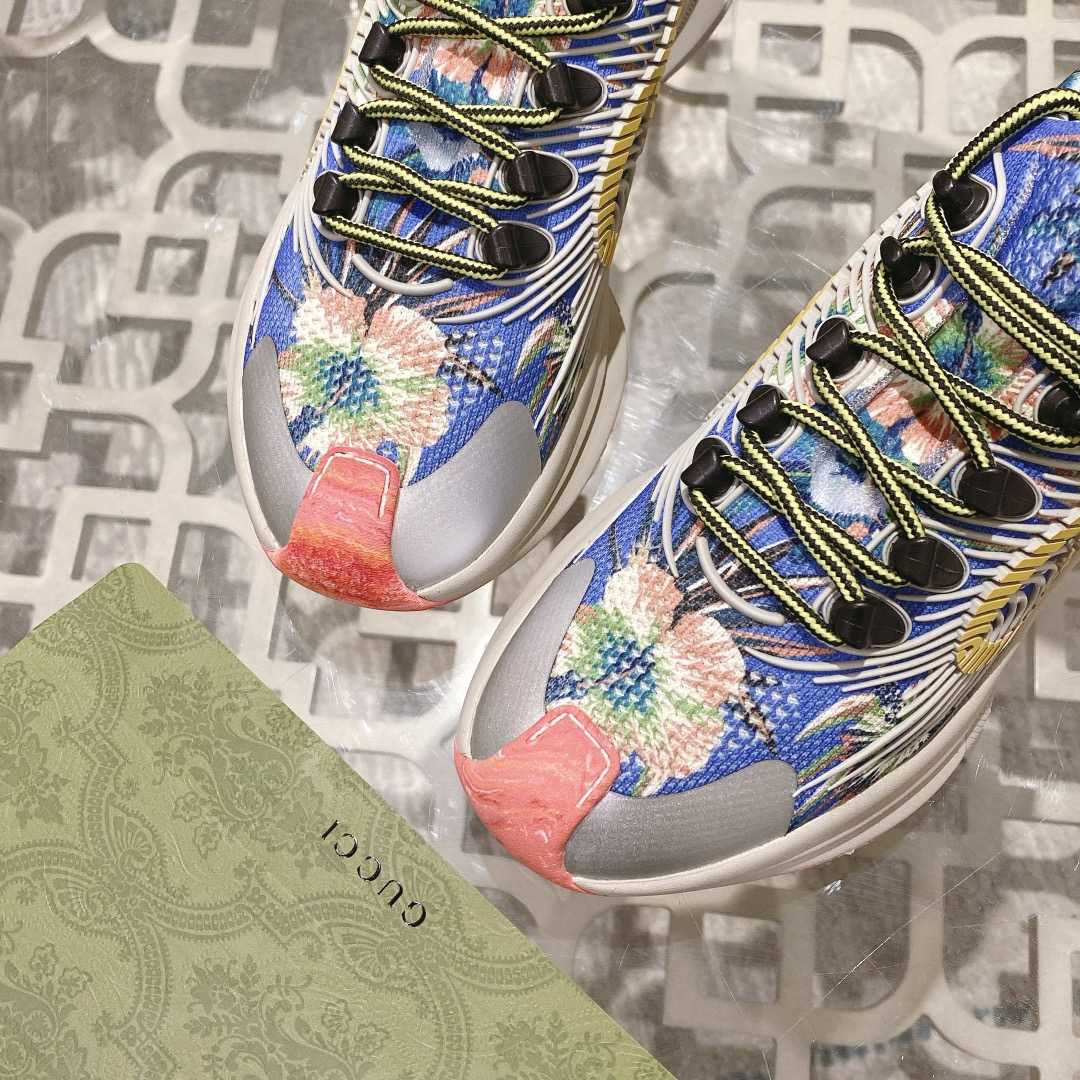 Gucci Run Floral Sneaker - DesignerGu