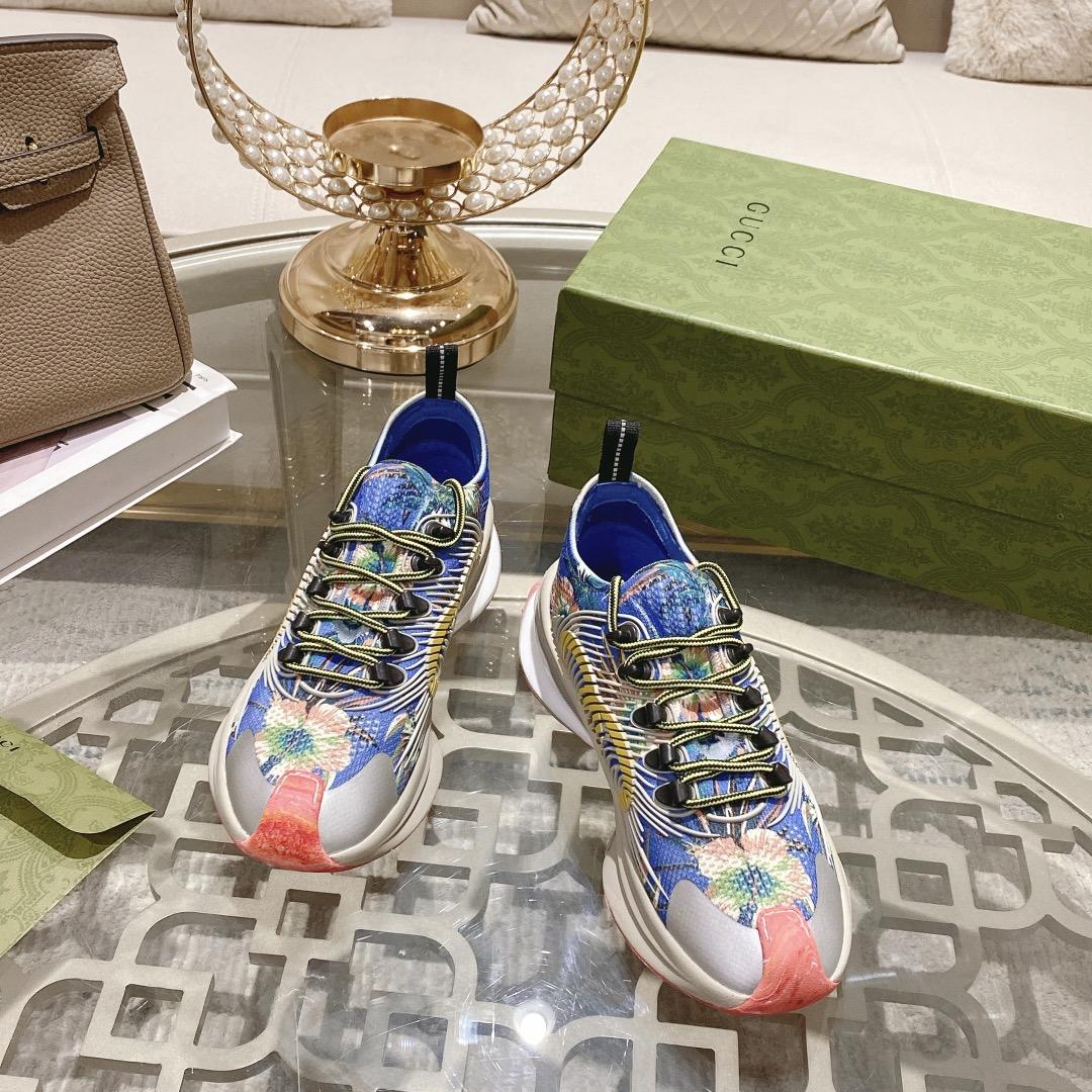 Gucci Run Floral Sneaker - DesignerGu