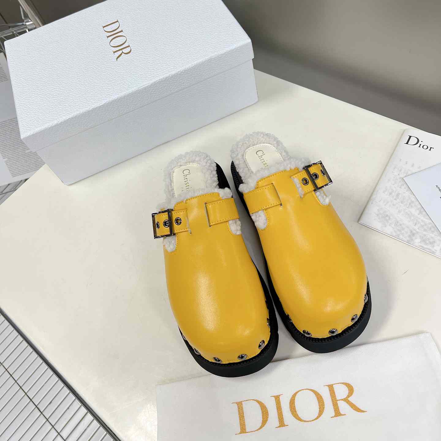 Dior Diorquake Clog - DesignerGu