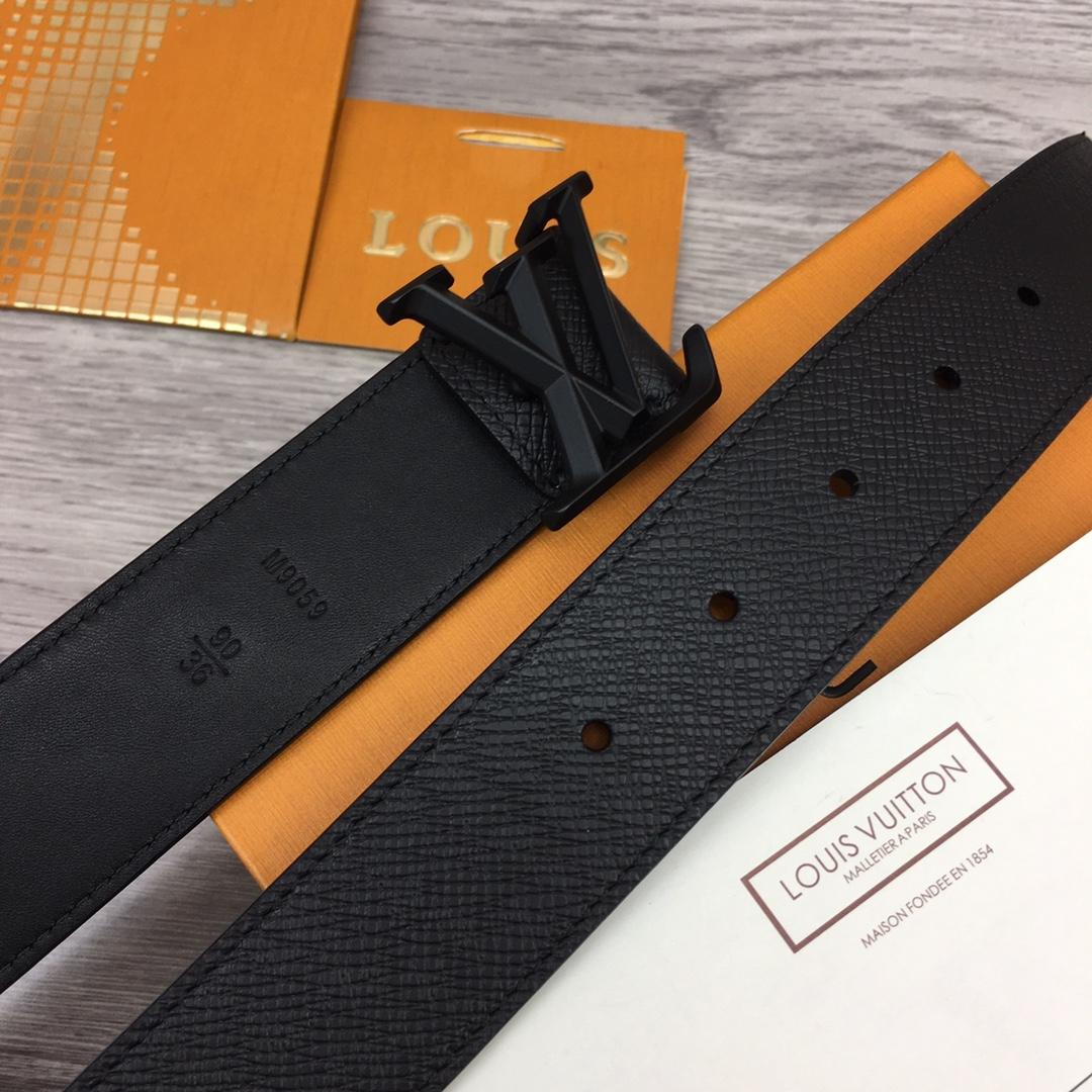 Louis Vuitton 35MM Belt - DesignerGu