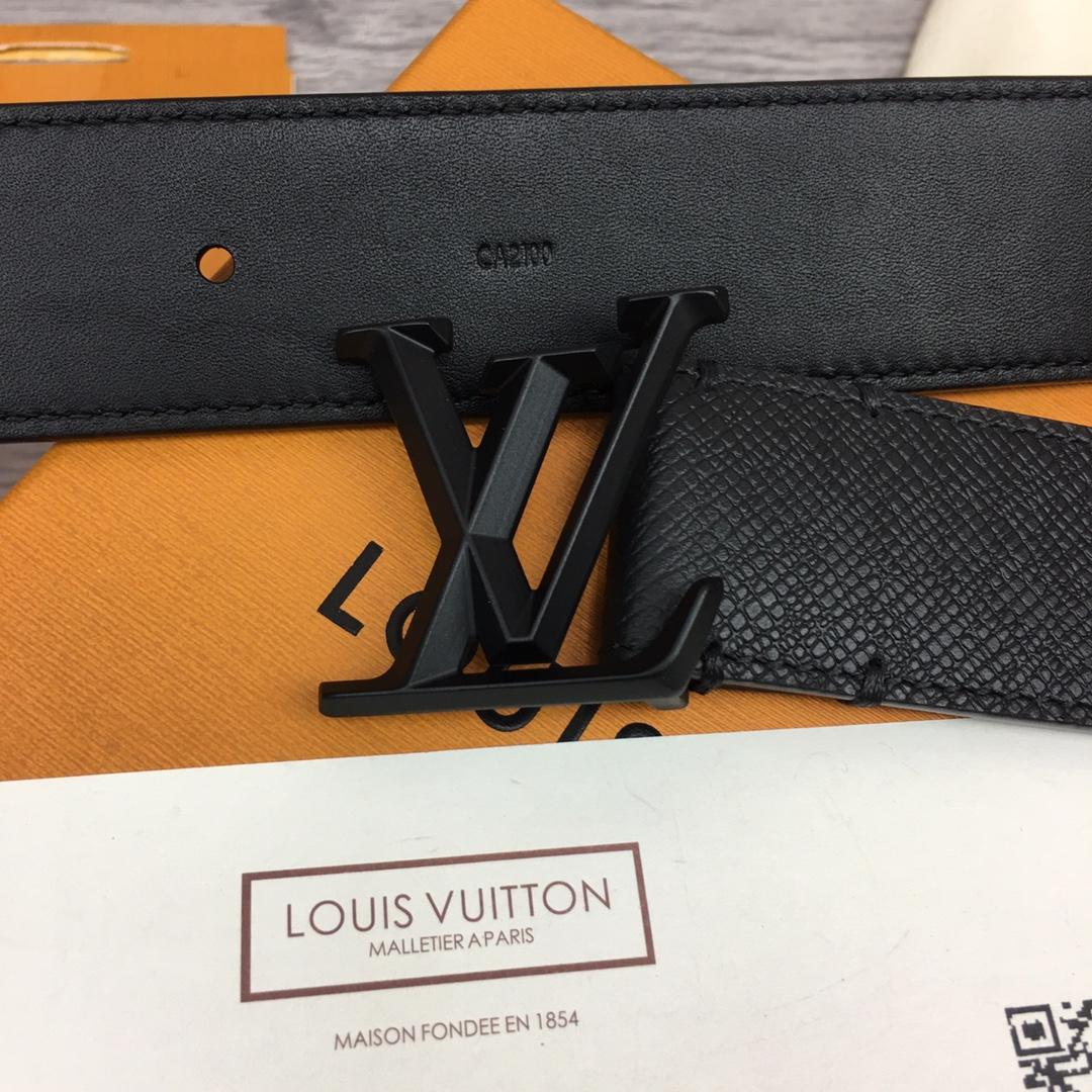 Louis Vuitton 35MM Belt - DesignerGu