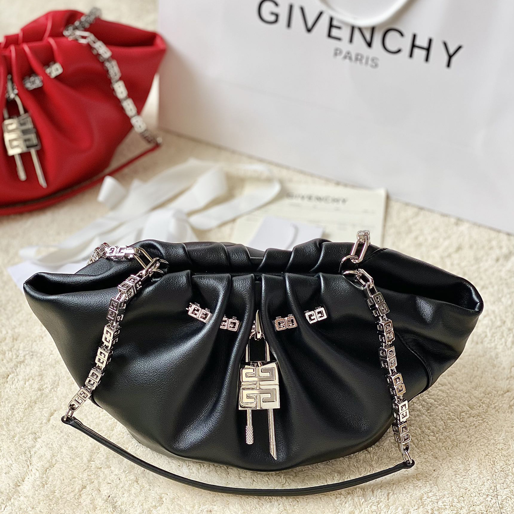 Givenchy Small Kenny Bag In Smooth Leather - Black(32-22-17cm) - DesignerGu