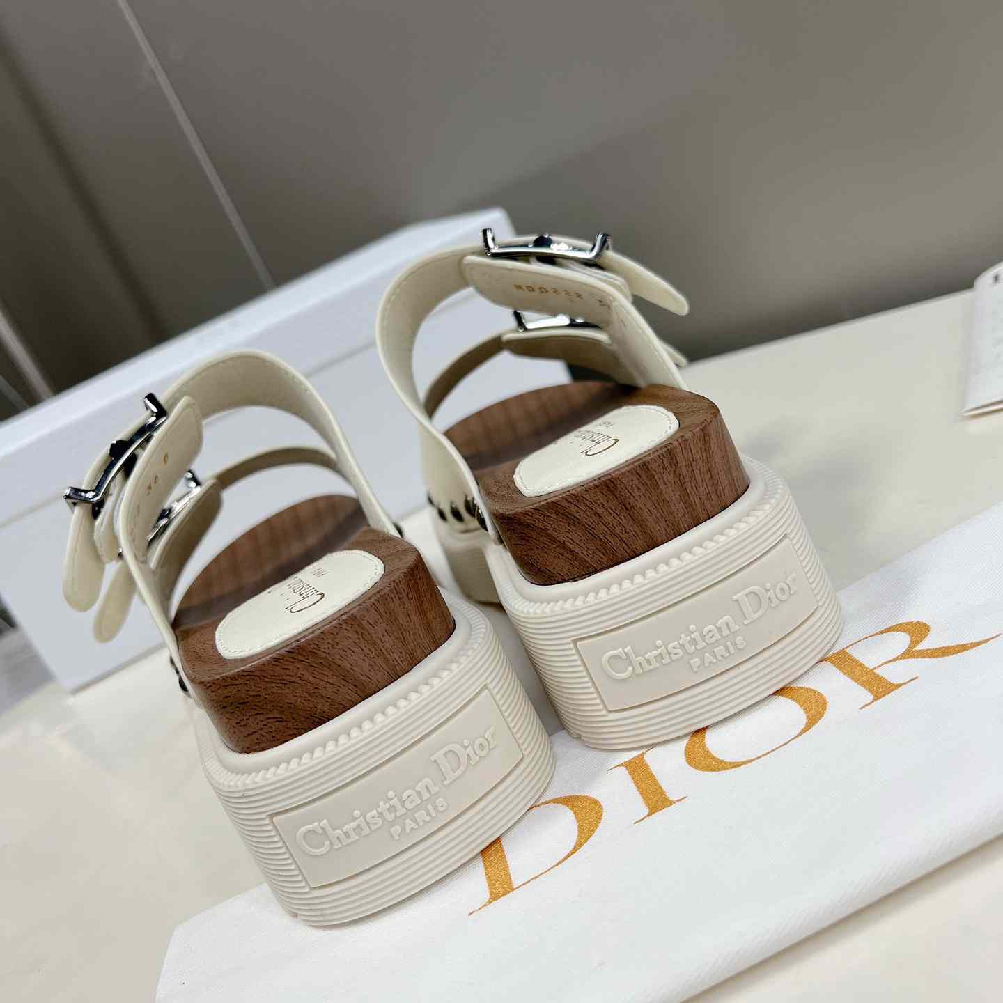 Dior Diorquake Strap Sandal - DesignerGu