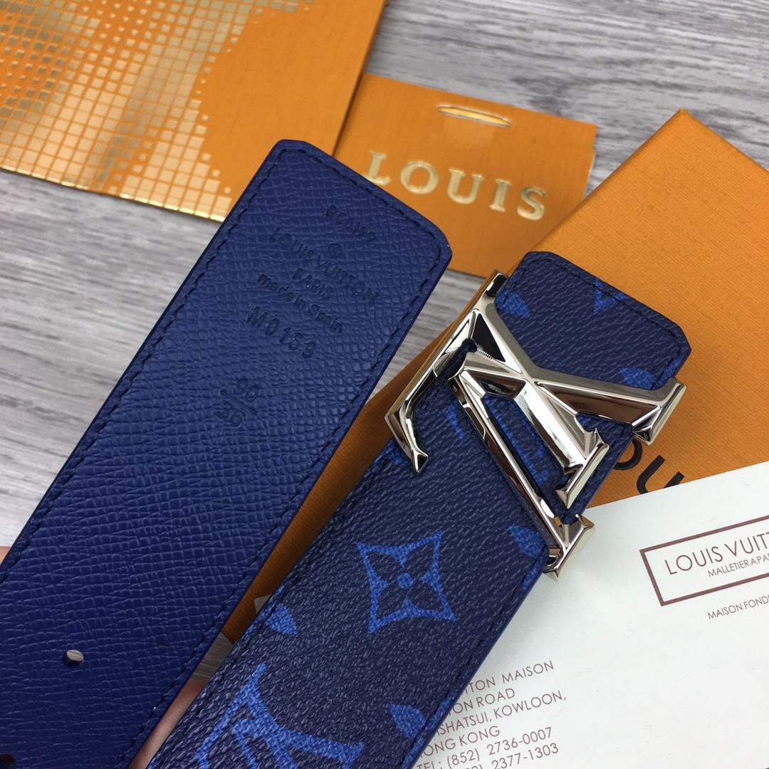 Louis Vuitton LV Pyramide 40mm Reversible - DesignerGu