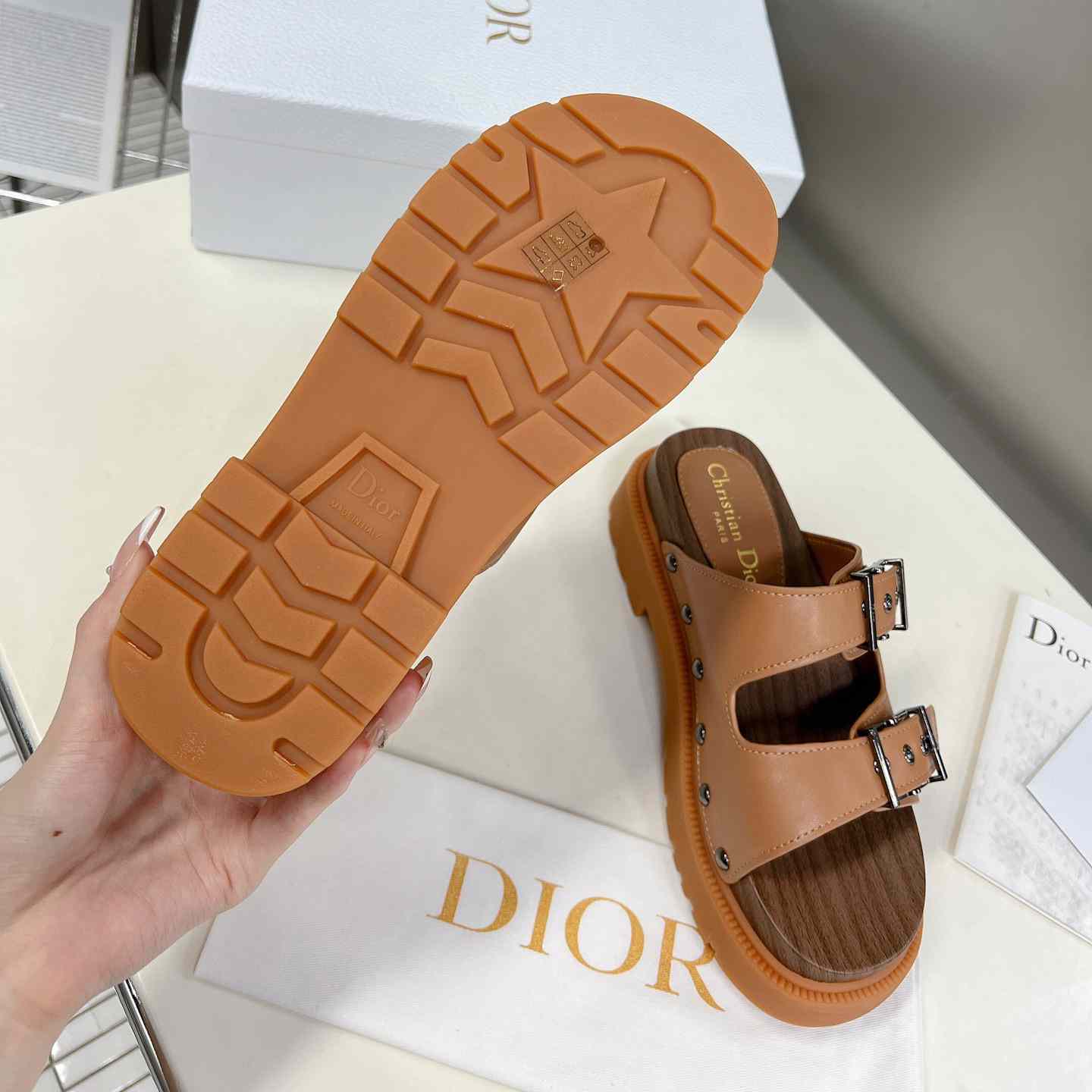 Dior Diorquake Strap Sandal - DesignerGu