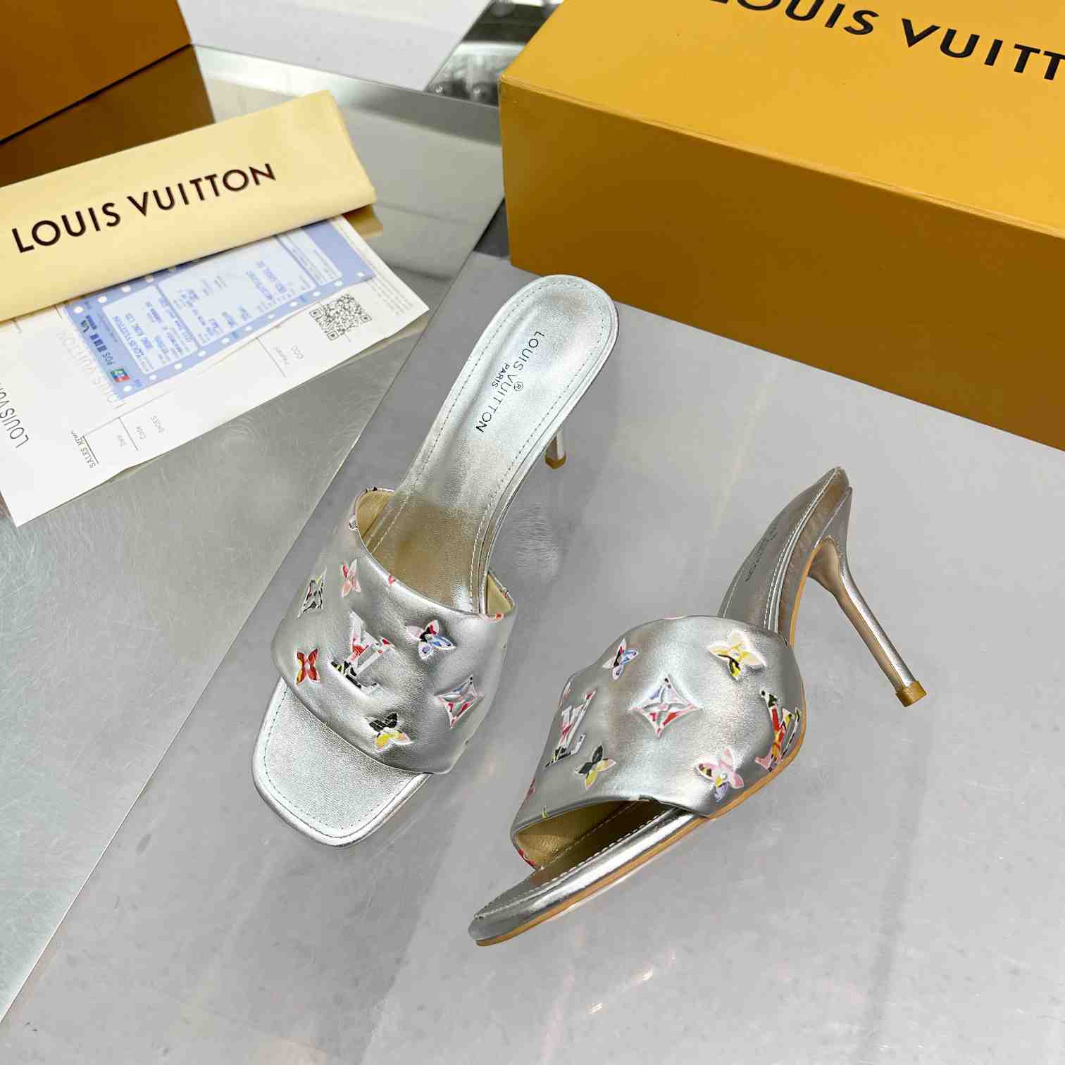 Louis Vuitton Revival Mule     1AAOUB - DesignerGu