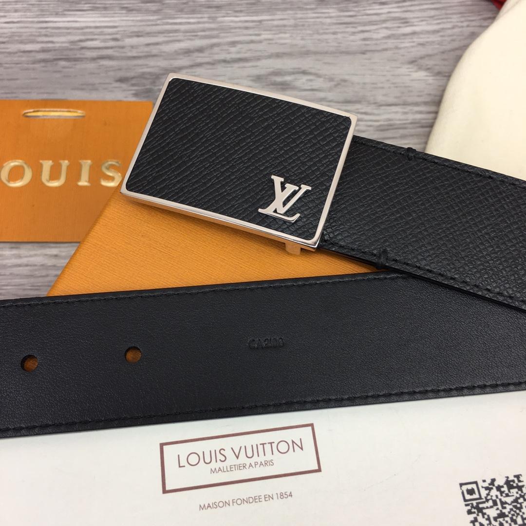 Louis Vuitton 35MM Belt - DesignerGu