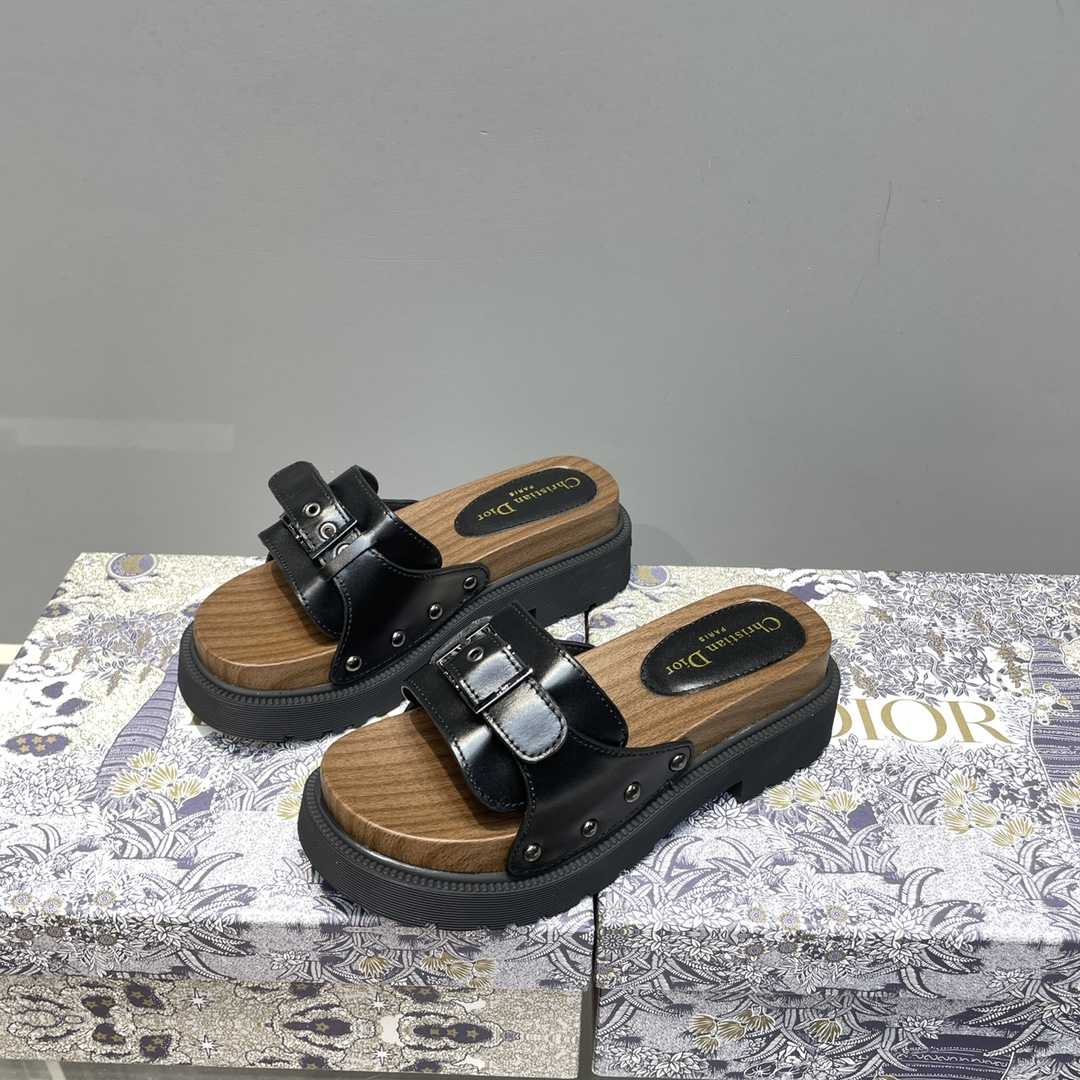 Dior Diorquake Strap Slide - DesignerGu