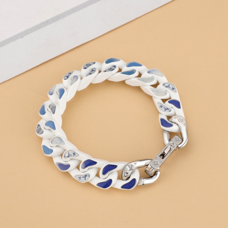 Louis Vuitton Chain Links Bracelet    - DesignerGu