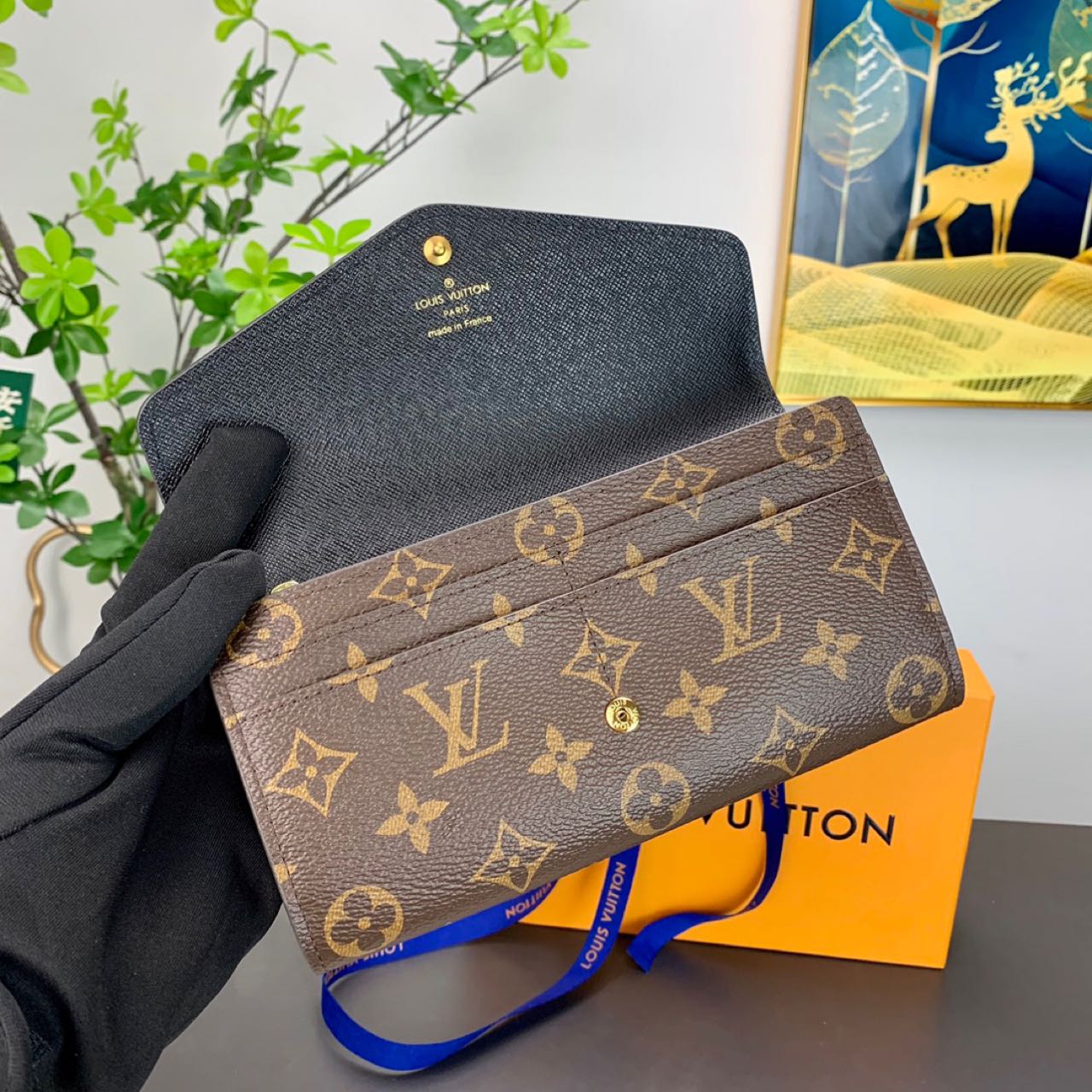 Louis Vuitton  Sarah Wallet (19-10.5-2CM)   M80726 - DesignerGu