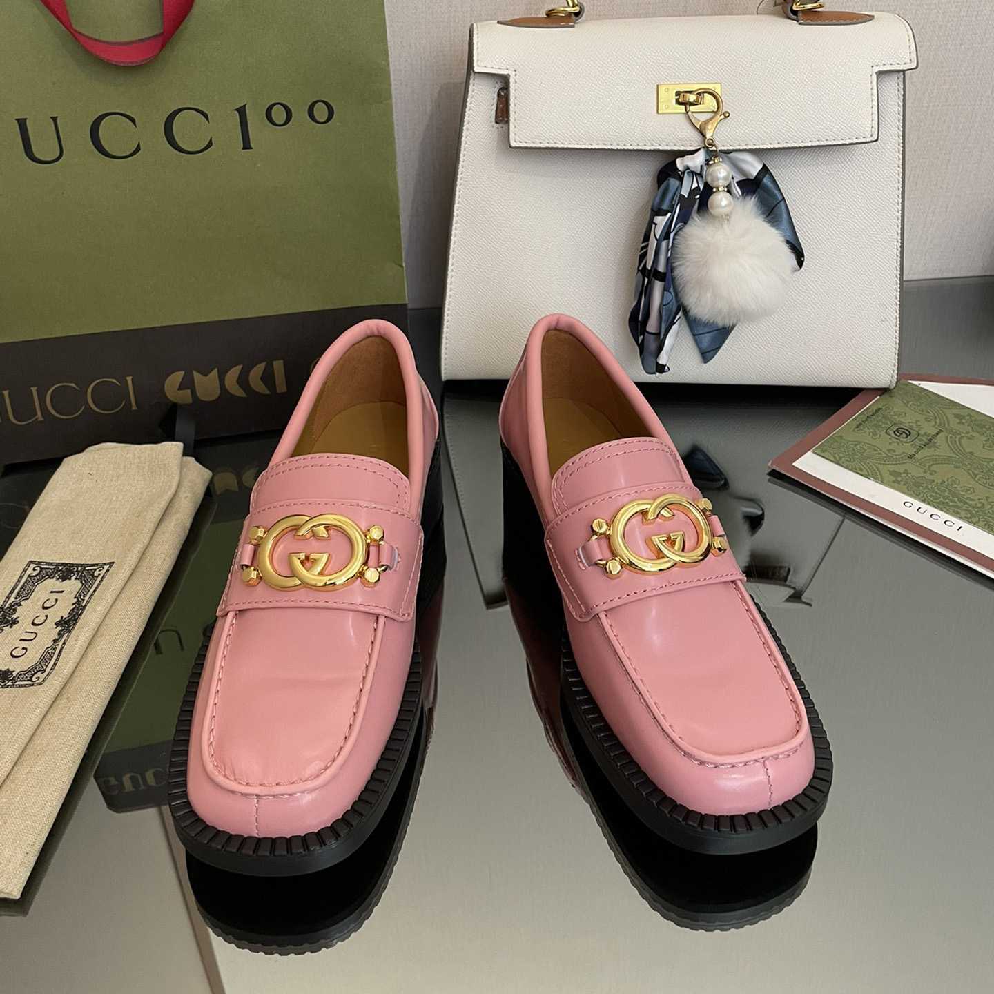 Gucci Women's Loafer With Interlocking G - DesignerGu