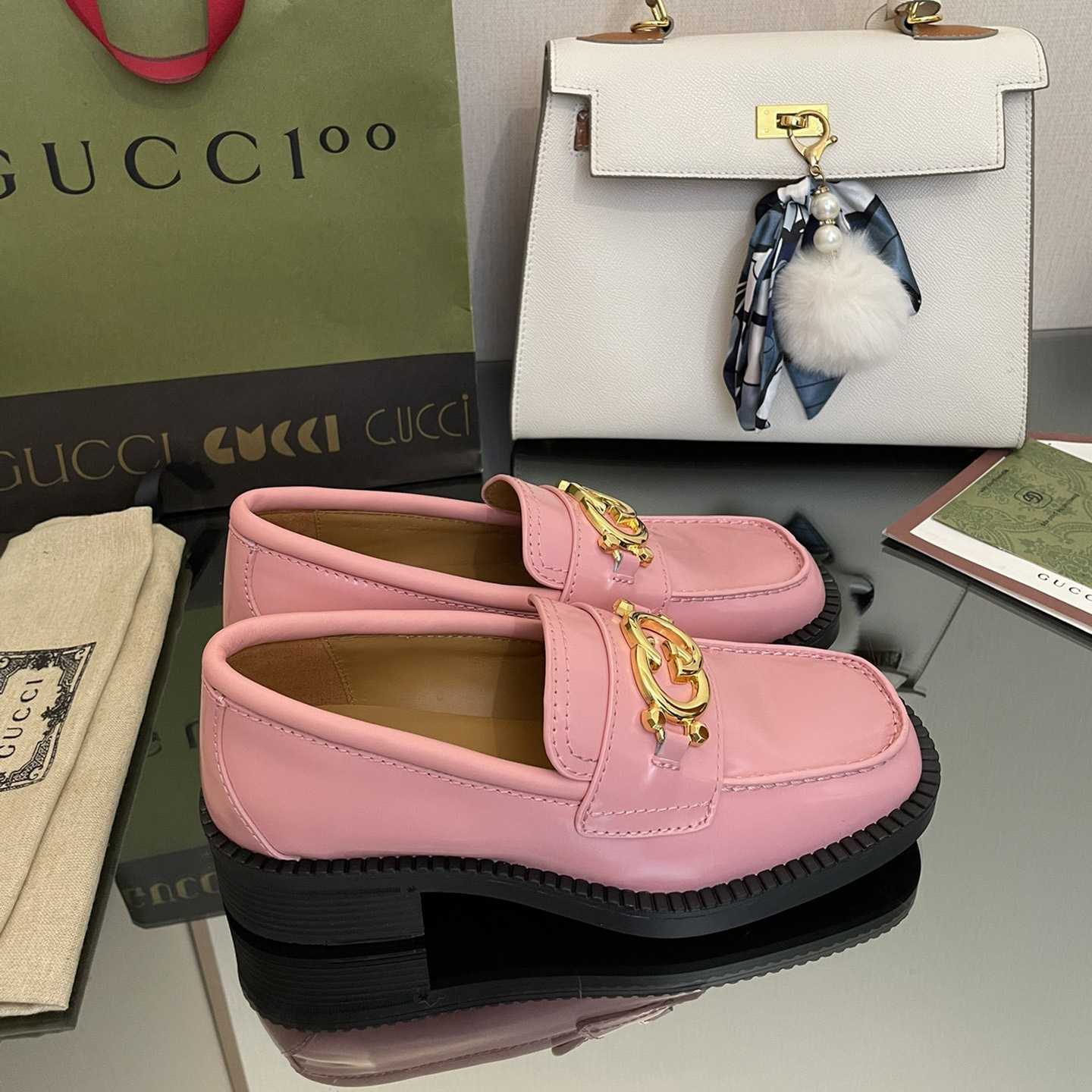 Gucci Women's Loafer With Interlocking G - DesignerGu