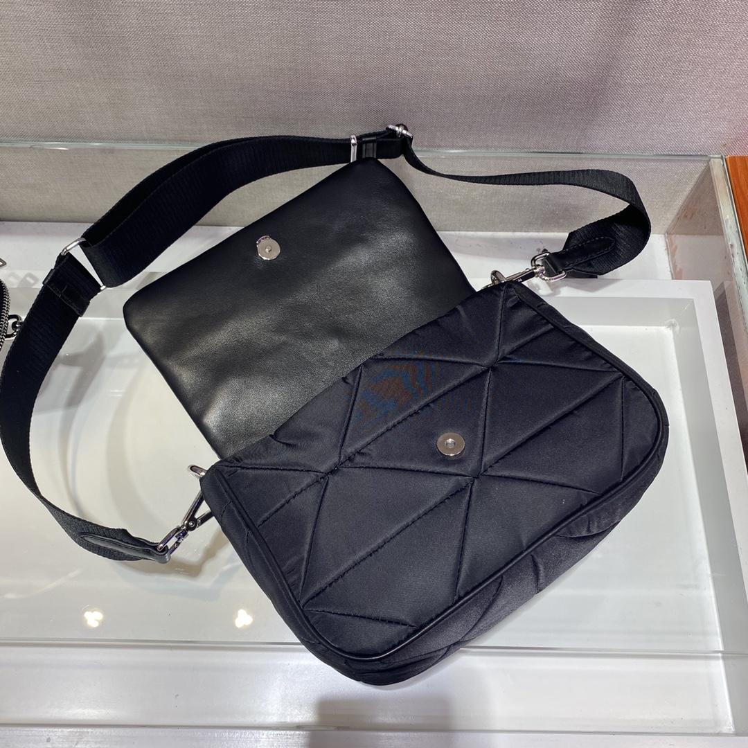 Prada System Nappa Leather Patchwork Bag(21-16-7cm) - DesignerGu