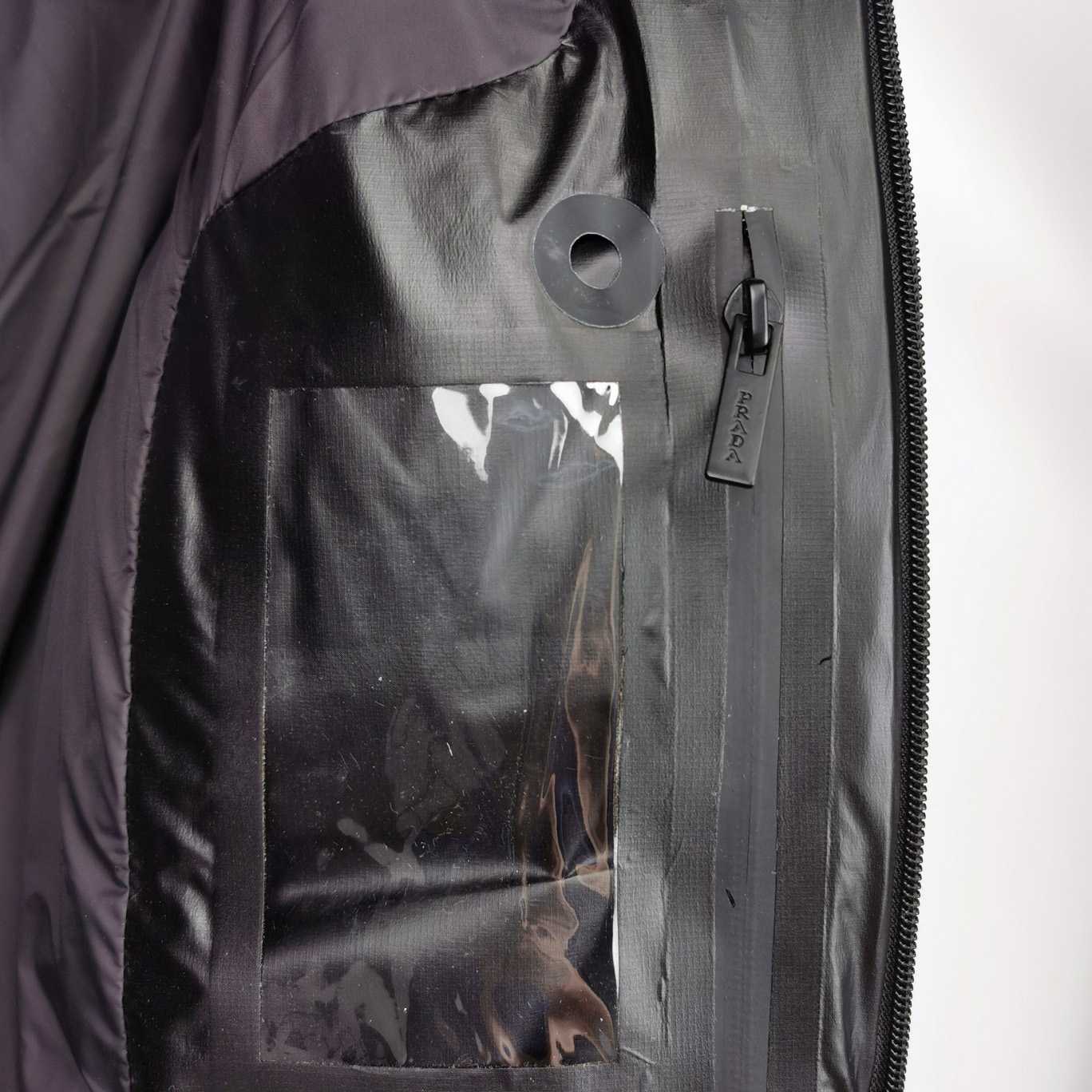 Prada Cropped Technical Nylon Down Jacket - DesignerGu