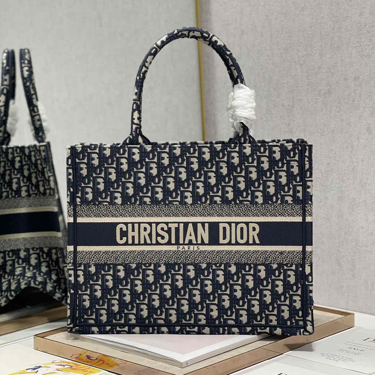 Dior Book Tote(36-28cm) - DesignerGu