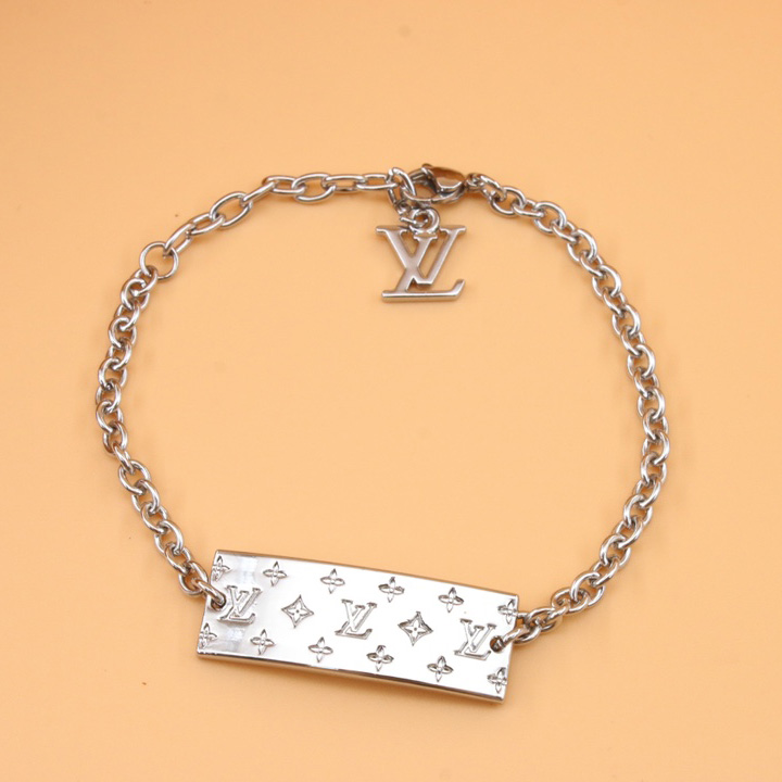 Louis Vuitton Monogram Bold Bracelet   M00681 - DesignerGu