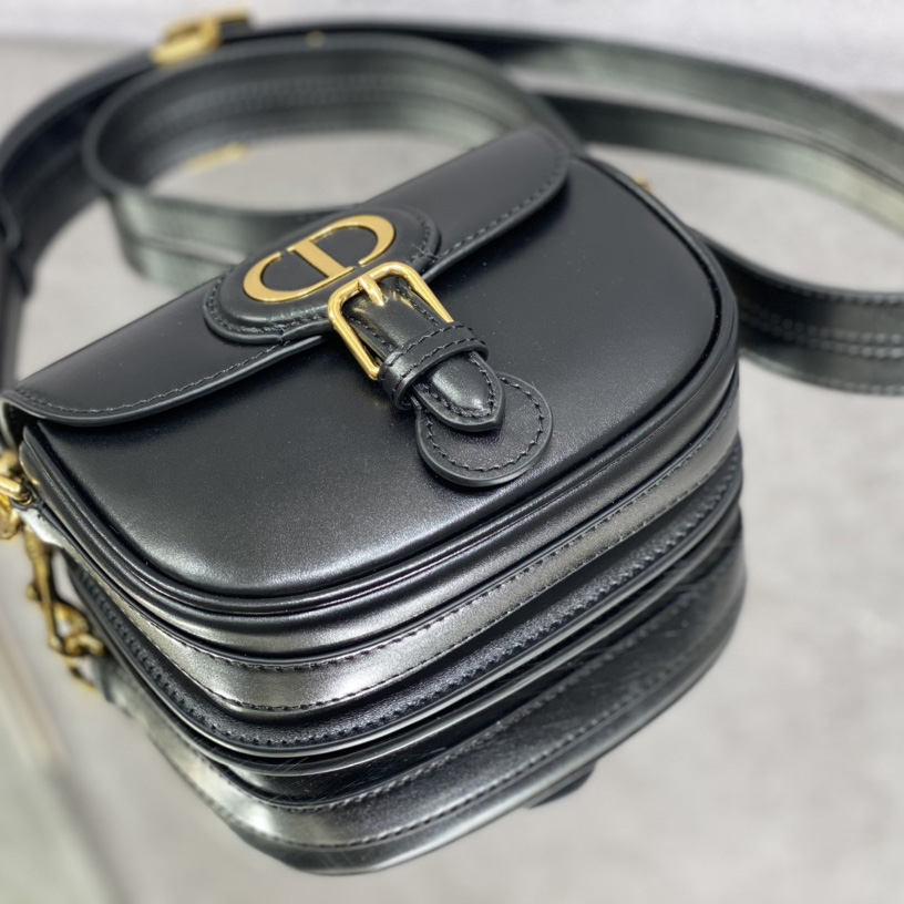 Dior Small Dior Bobby Bag(18-14-5cm) - DesignerGu