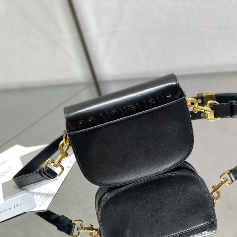 Dior Small Dior Bobby Bag(18-14-5cm) - DesignerGu