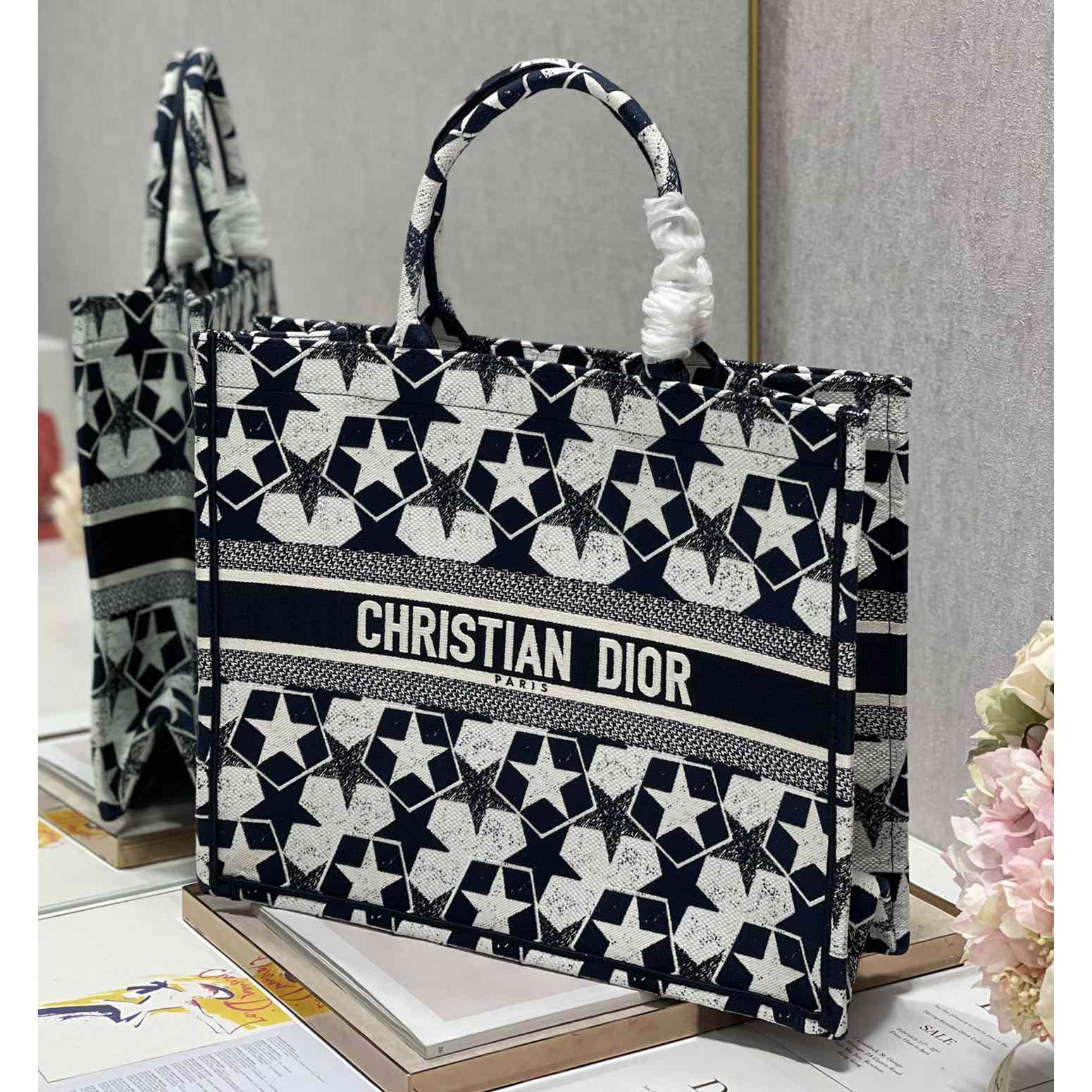 Dior Large Dior Book Tote(41-32cm) - DesignerGu