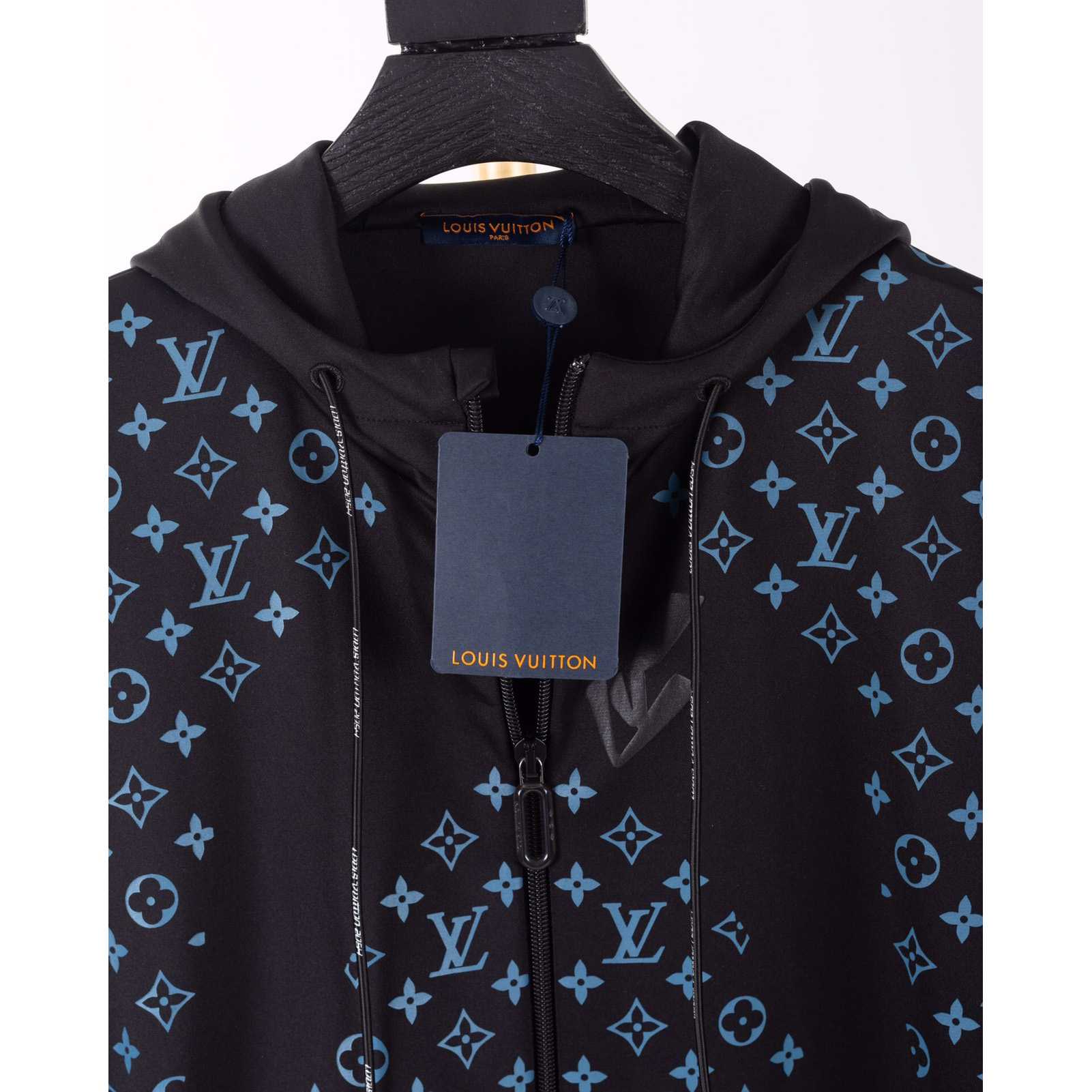 Louis Vuitton  LV 2054 Hybrid Zip Through - DesignerGu