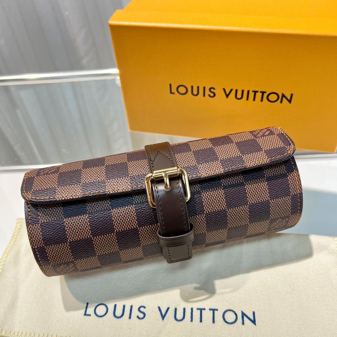 Louis Vuitton  3 Watch Case    - DesignerGu