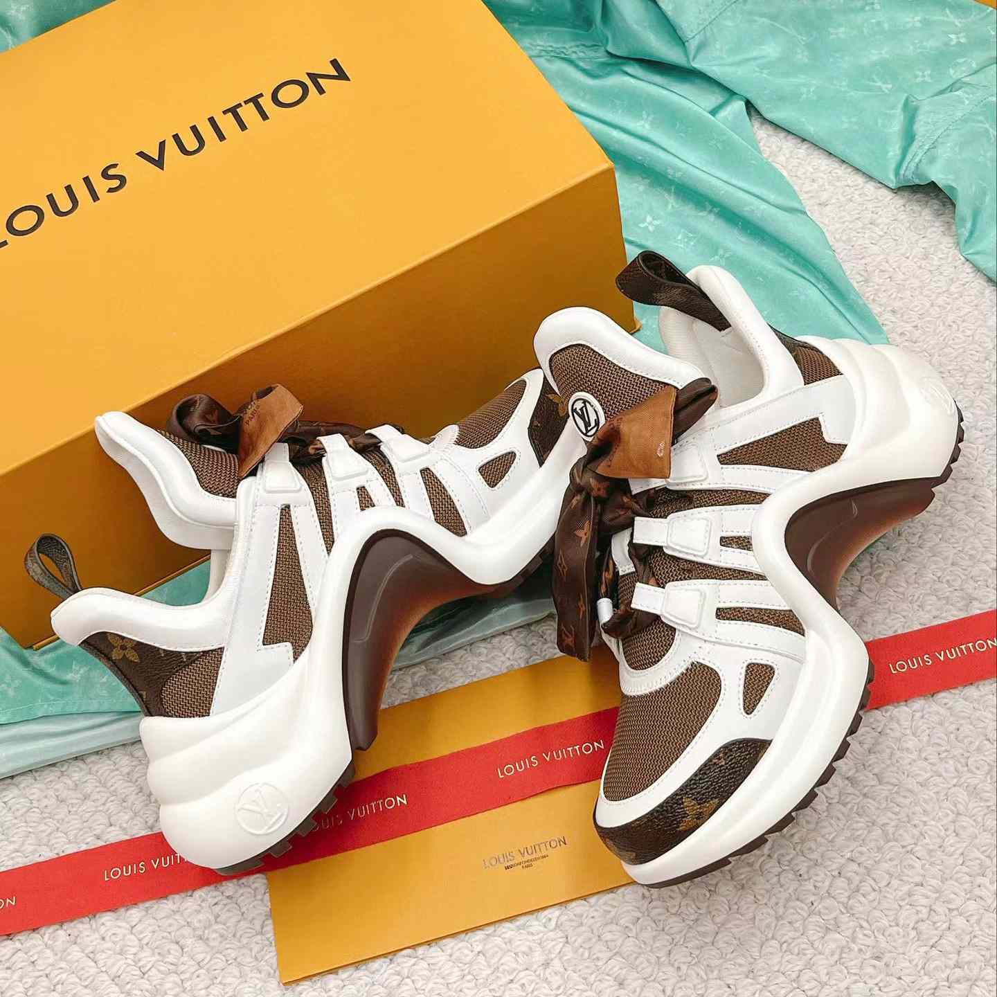 Louis Vuitton LV Archlight Sneaker  (upon uk size)     1AACQC - DesignerGu