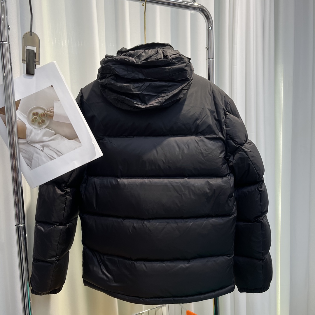 Moncler Peuplier Short Down Jacket - DesignerGu