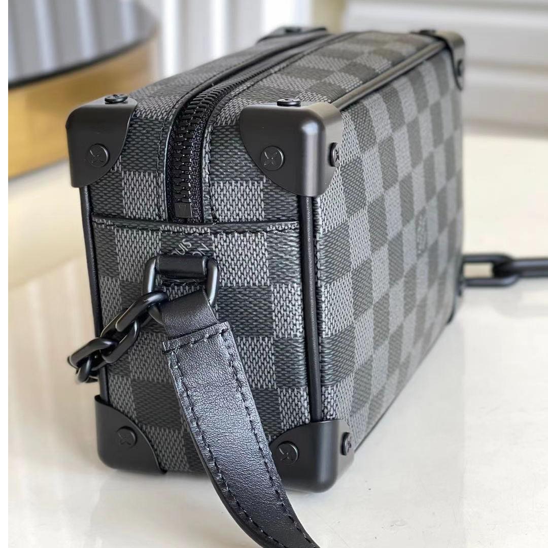 Louis Vuitton Mini Soft Trunk(18.5-13-8cm)   M44480 - DesignerGu