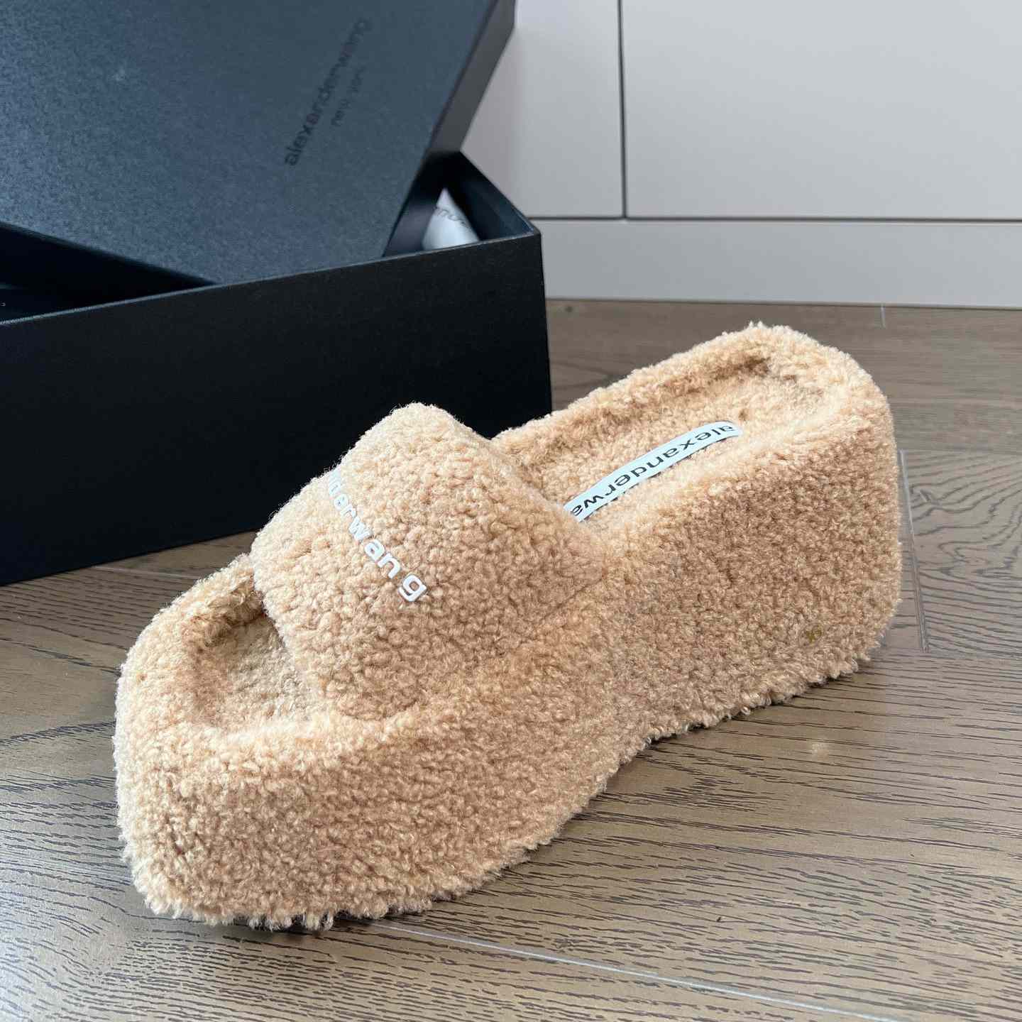 Alexander Wang Slide - DesignerGu