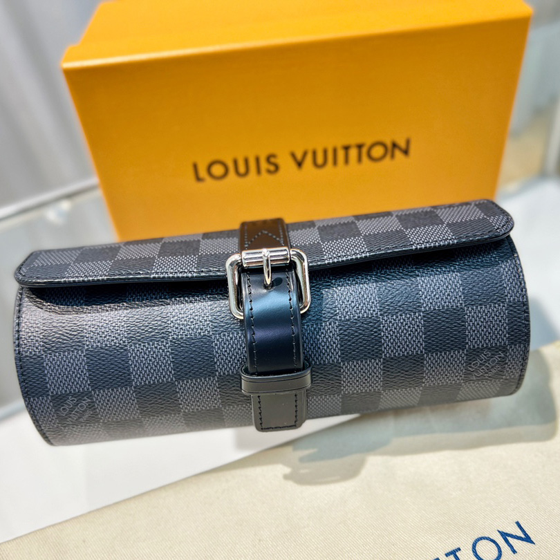 Louis Vuitton  3 Watch Case    - DesignerGu