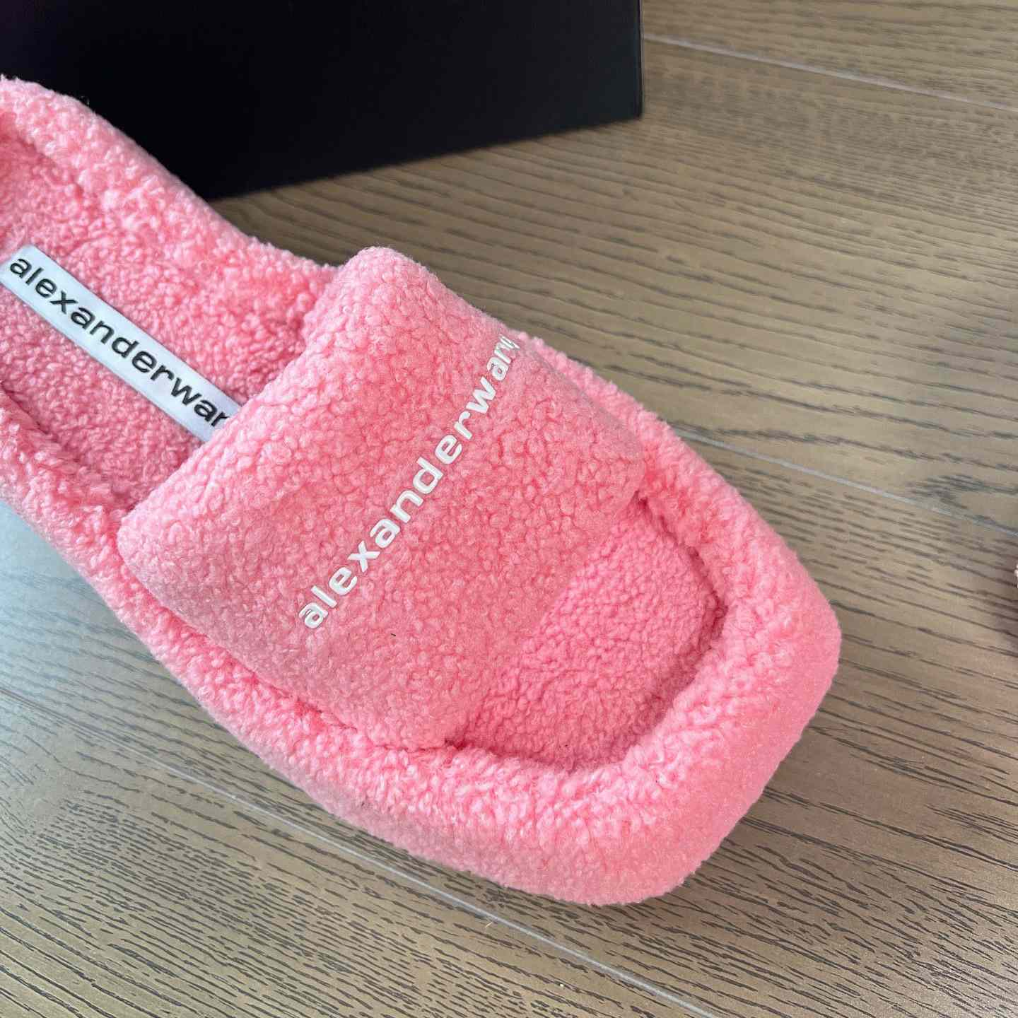 Alexander Wang Slide - DesignerGu