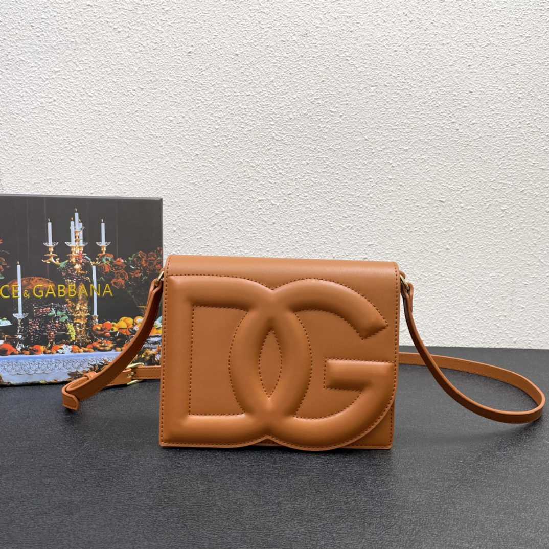 Dolce & Gabbana Calfskin DG Logo Crossbody Bag(20-16-5cm) - DesignerGu