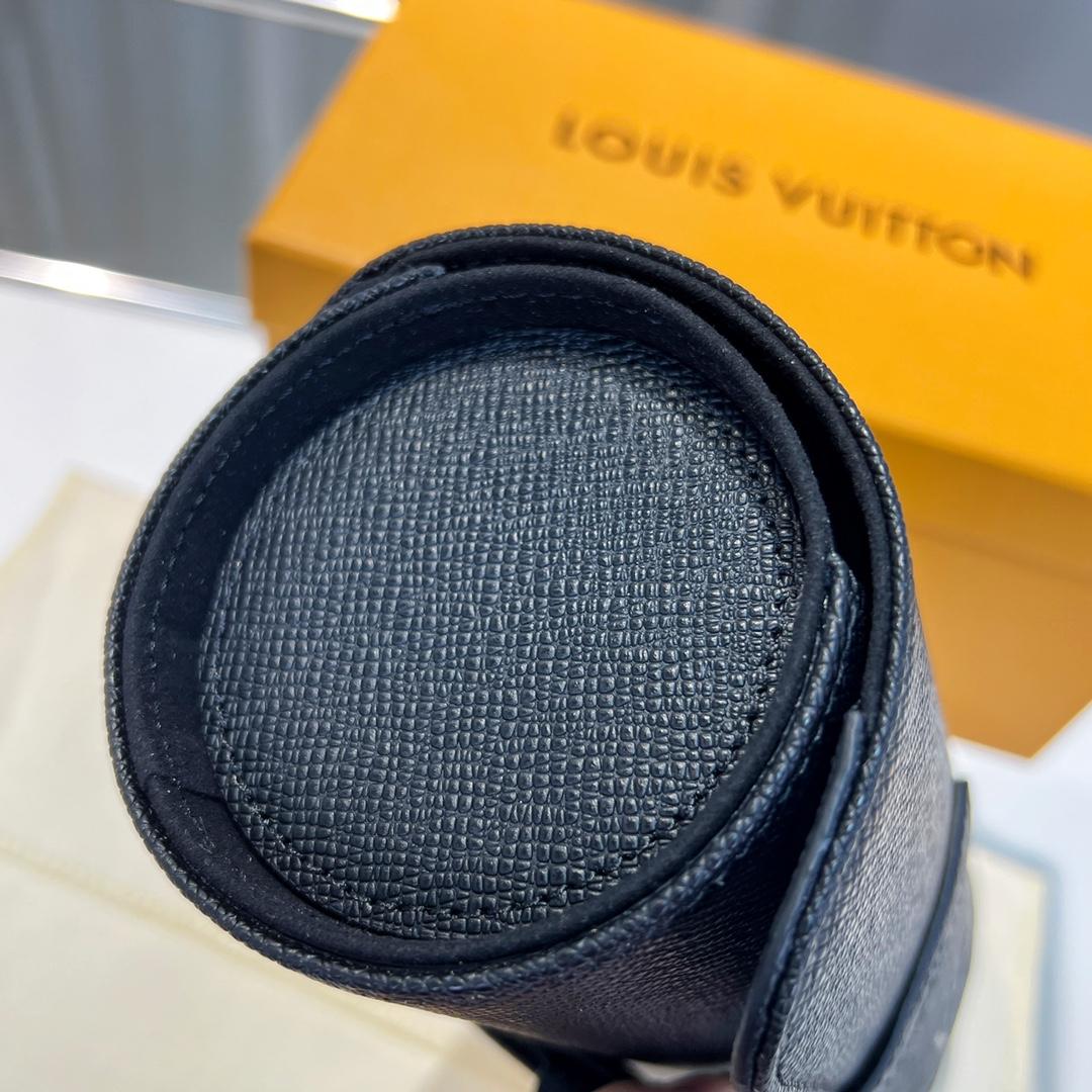 Louis Vuitton  3 Watch Case    - DesignerGu