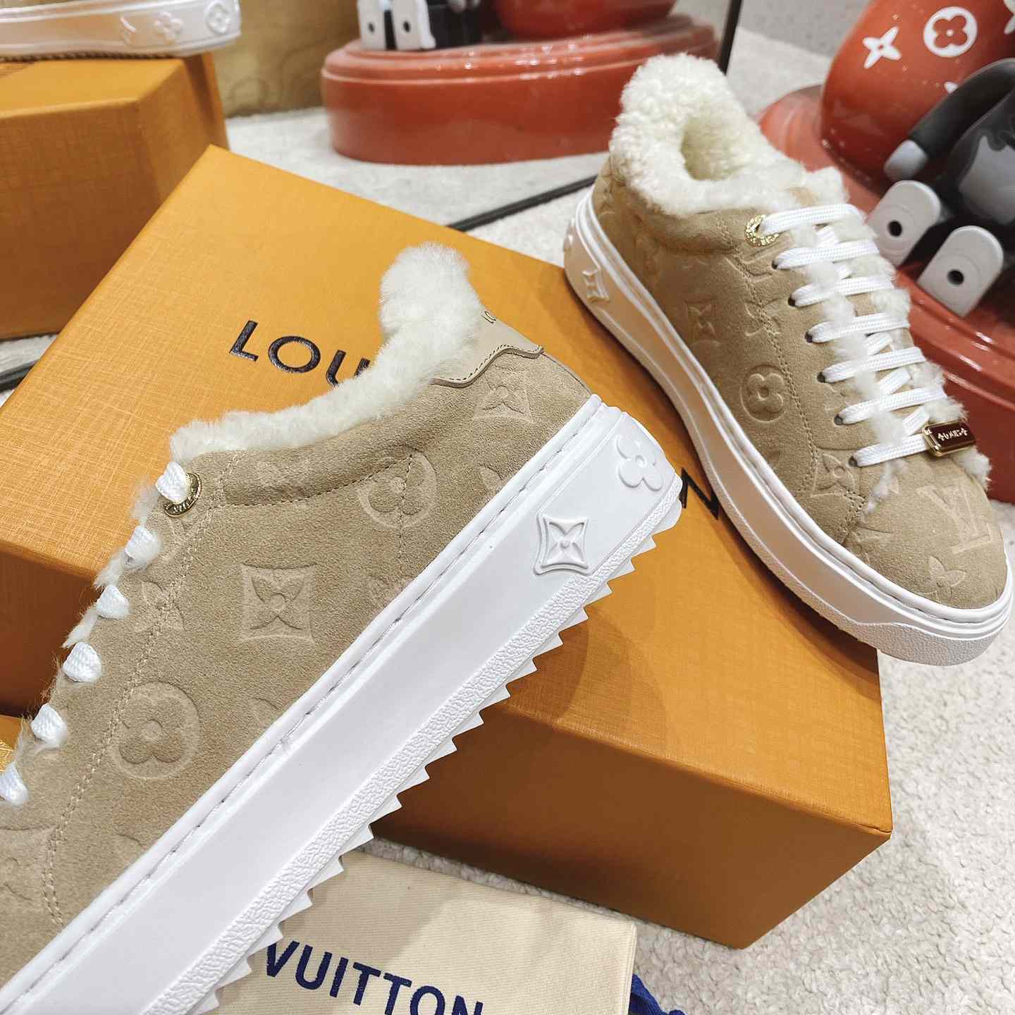 Louis Vuitton Time Out Sneakers - DesignerGu