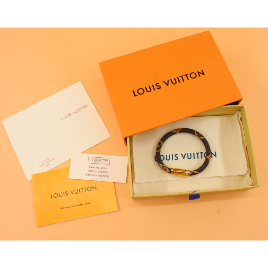 Louis Vuitton LV Confidential Bracelet - DesignerGu