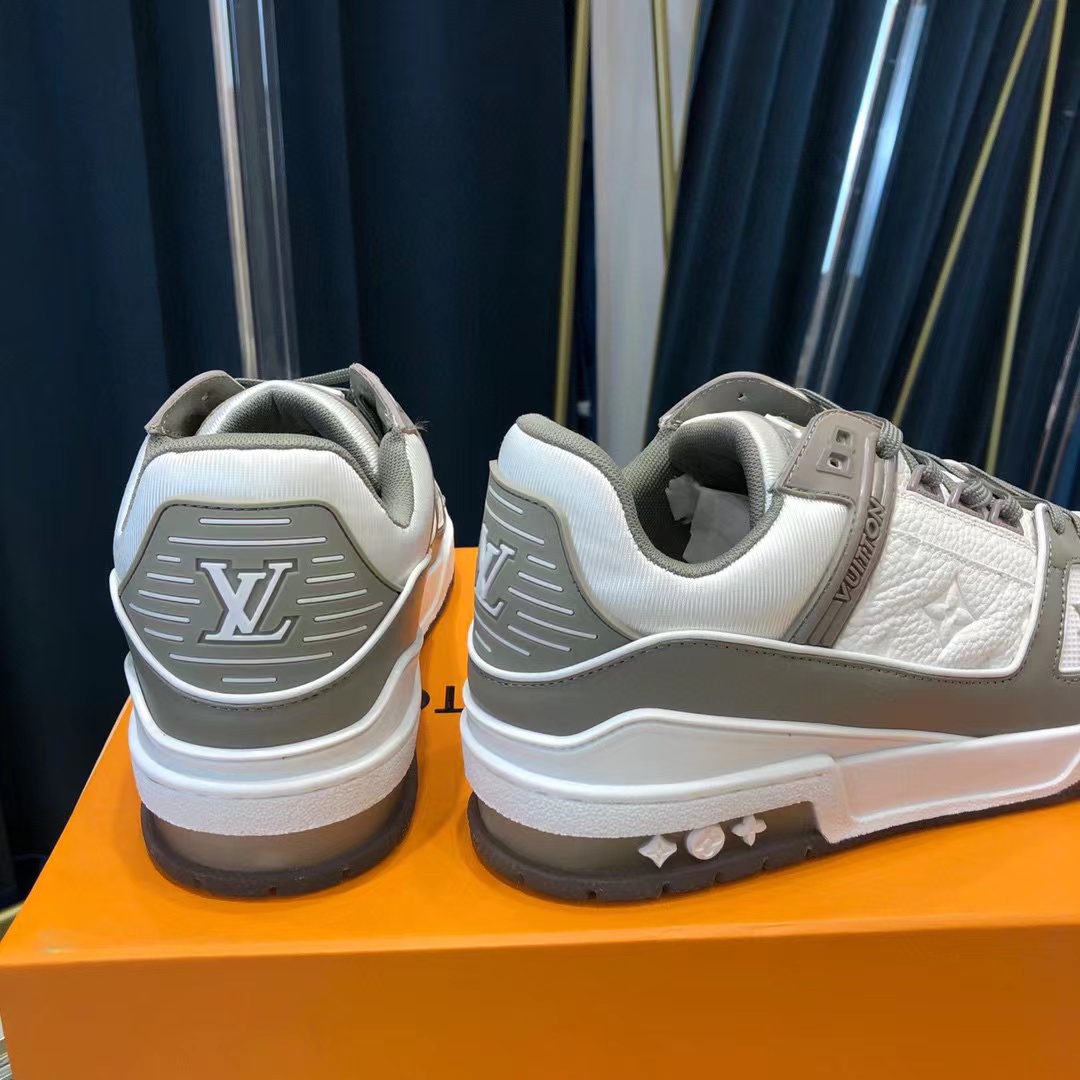 Louis Vuitton Trainer Sneaker (Upon UK Size) - DesignerGu