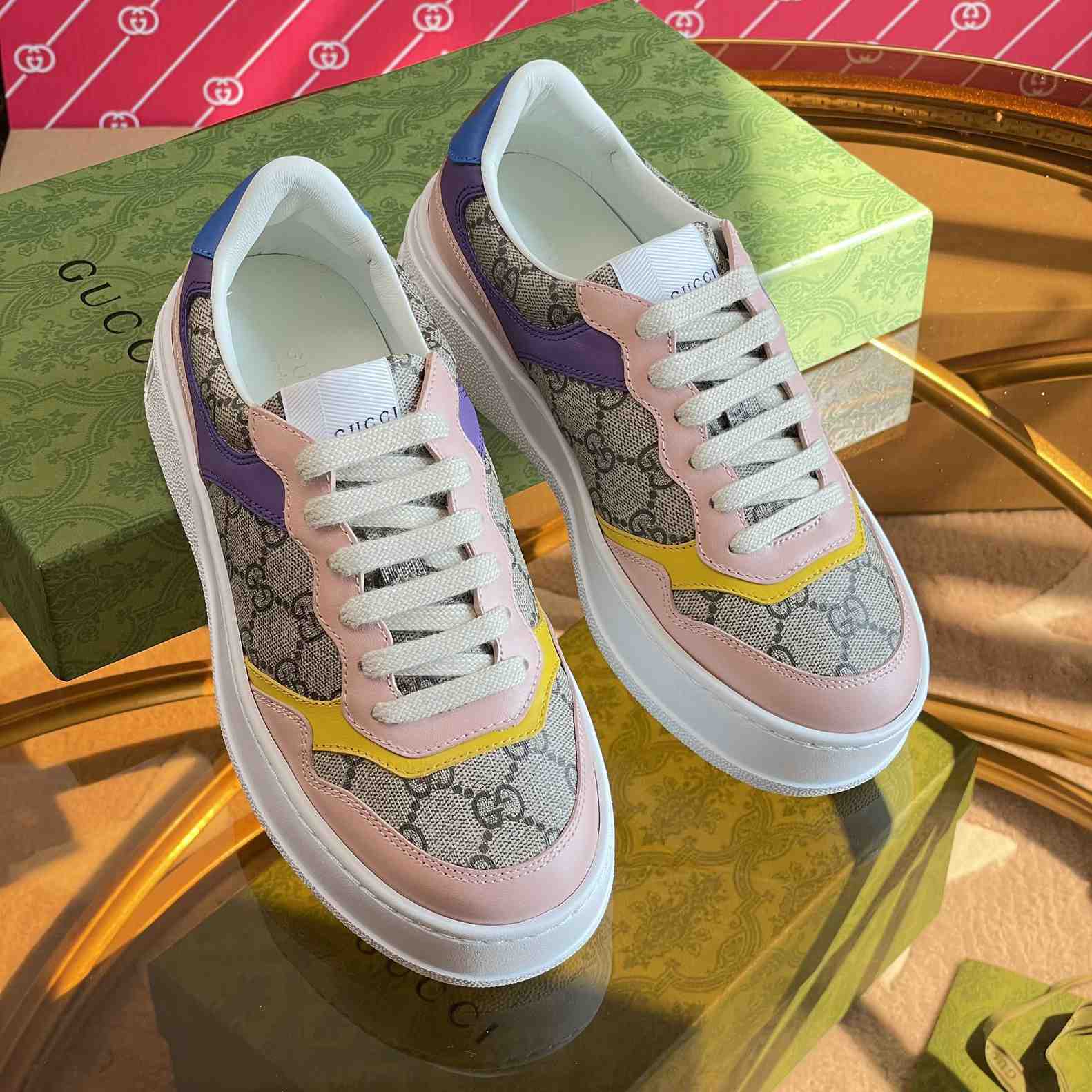 Gucci Women's GG Sneaker - DesignerGu