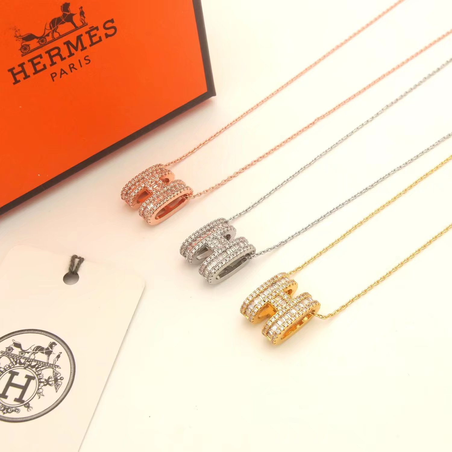 Hermes Necklace - DesignerGu